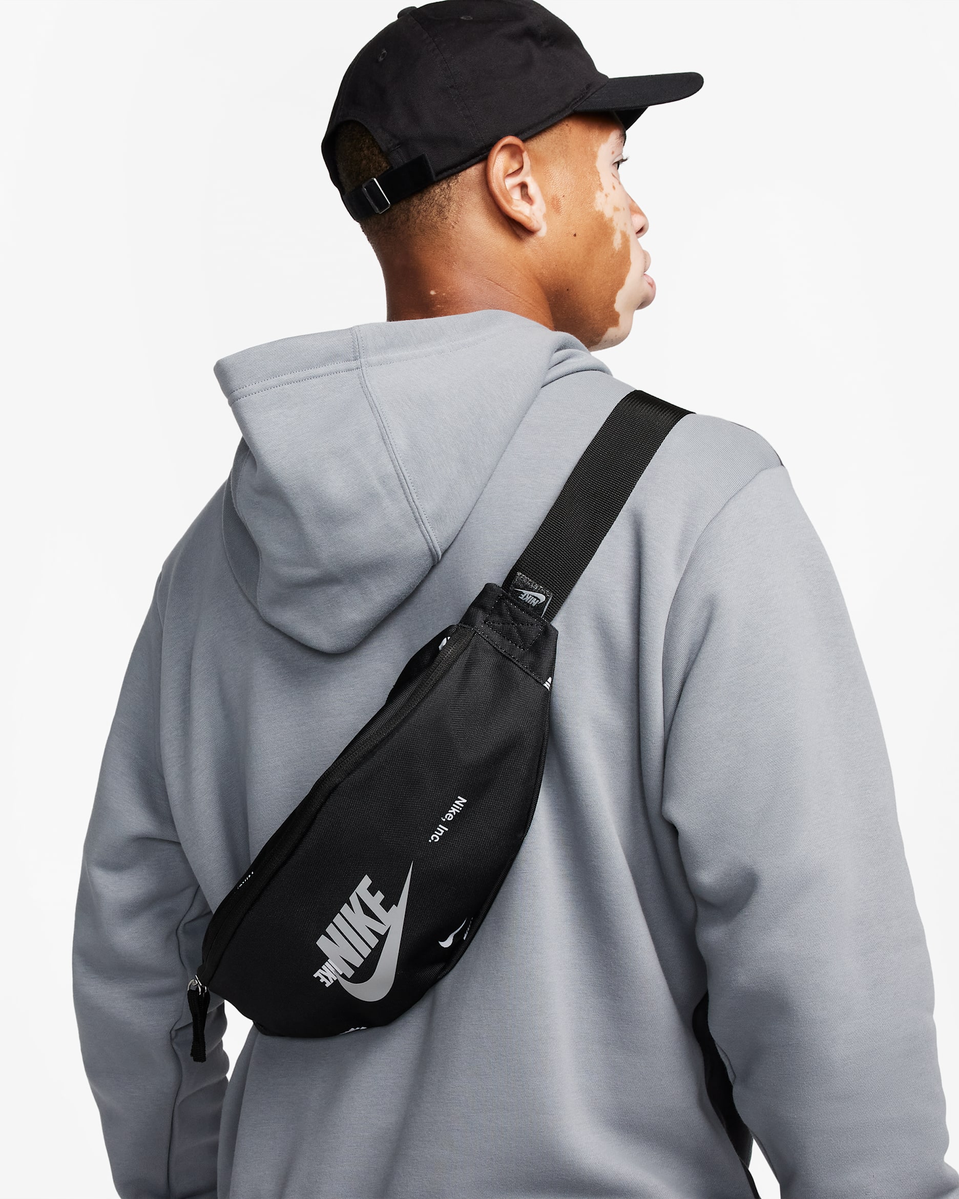 Nike Heritage Hip Pack (3L) - Black/White/Light Smoke Grey