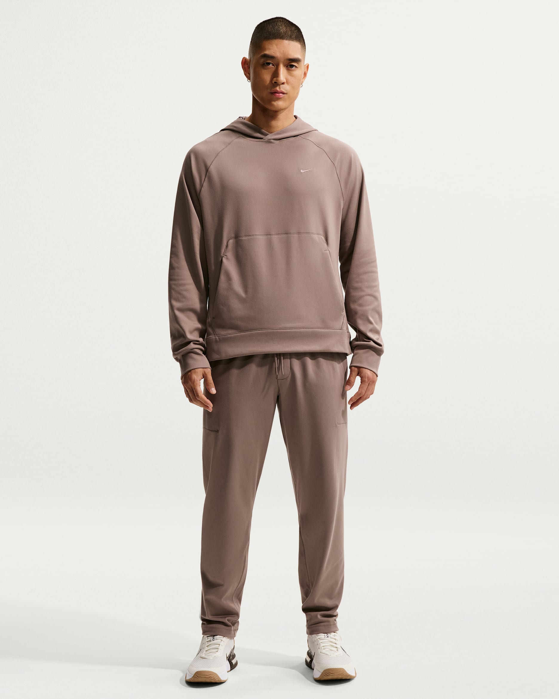 Nike Primary NanoKnit Men's Dri-FIT UV Protection Performance Tracksuit Bottoms - Mink Brown/Mink Brown