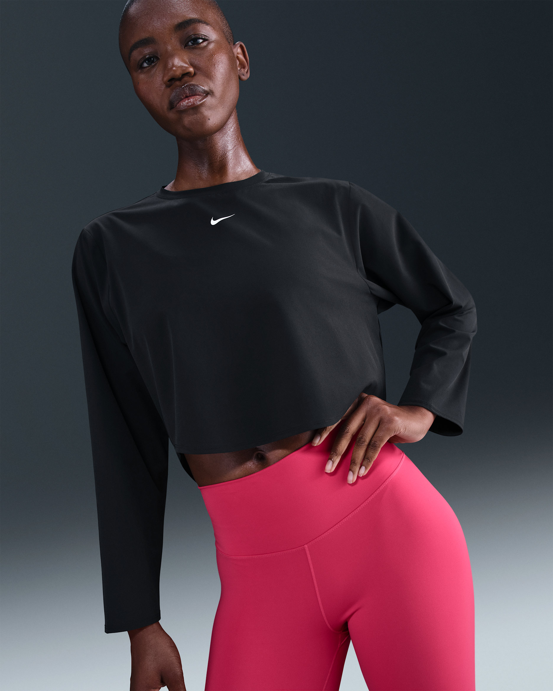 Playera de tejido Woven Repel para mujer Nike One - Negro/Blanco