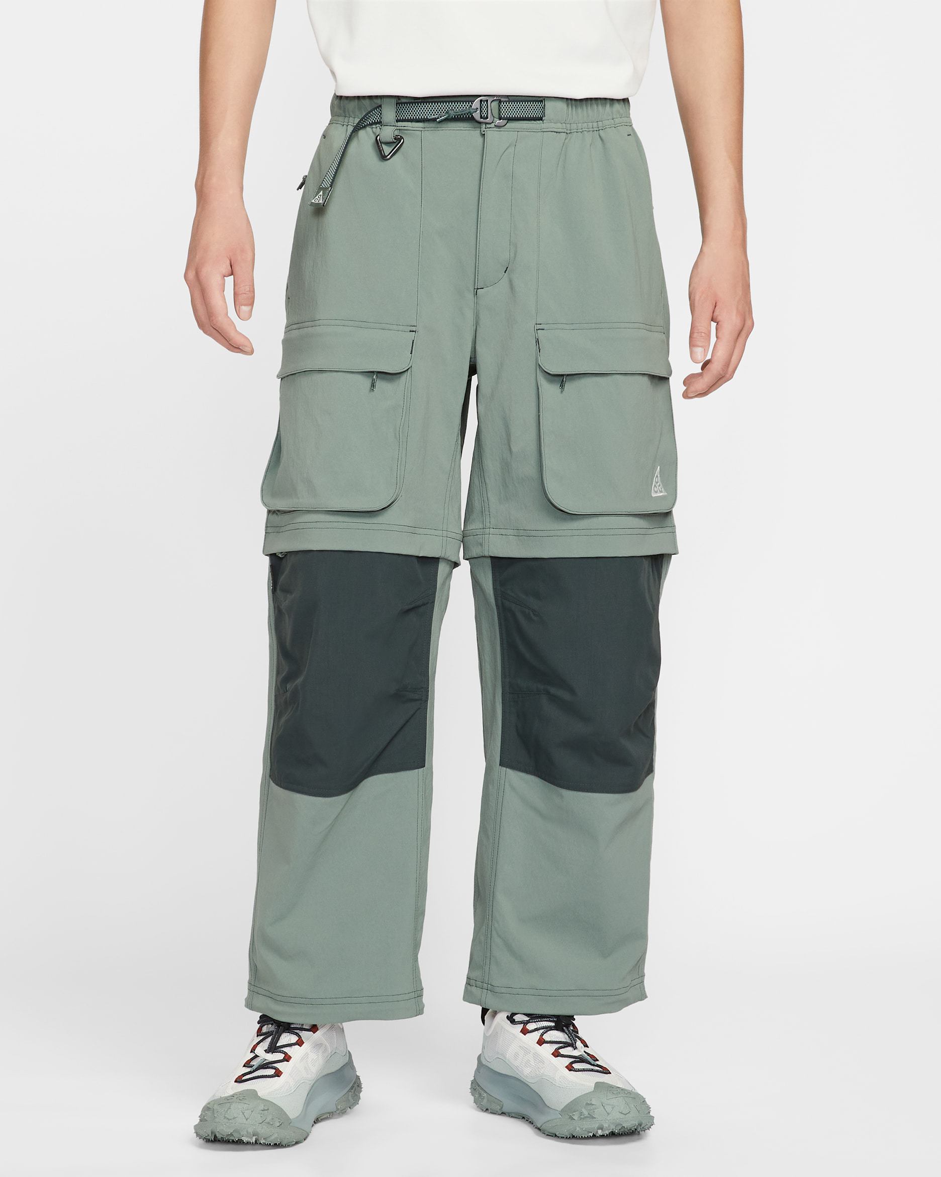 Nike ACG 'Smith Summit' Men's Zip Cargo Trousers - Clay Green/Seaweed/Summit White