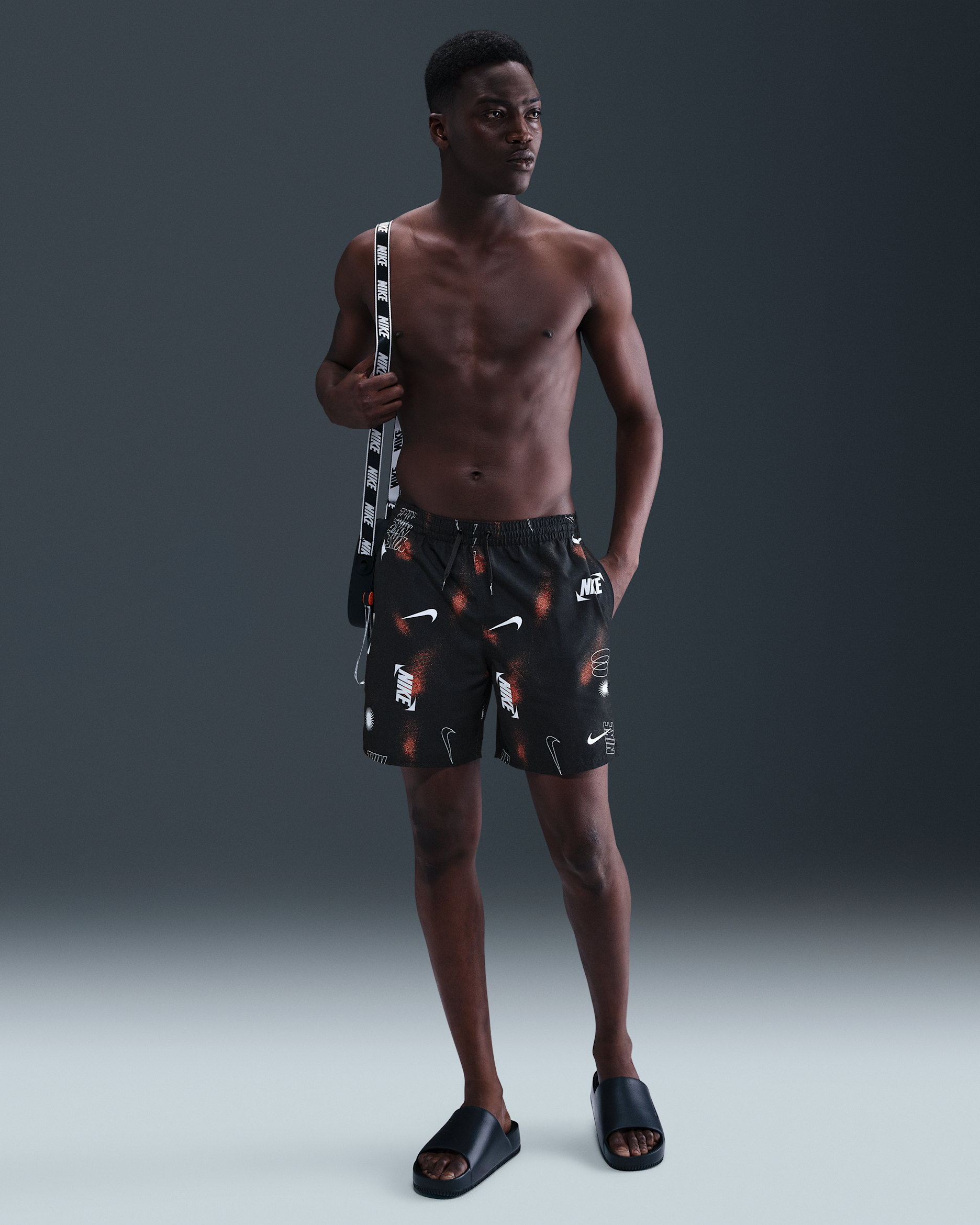 Short Volley de 18 cm con forro de ropa interior para hombre Nike Swim Breaker - Negro/Blanco
