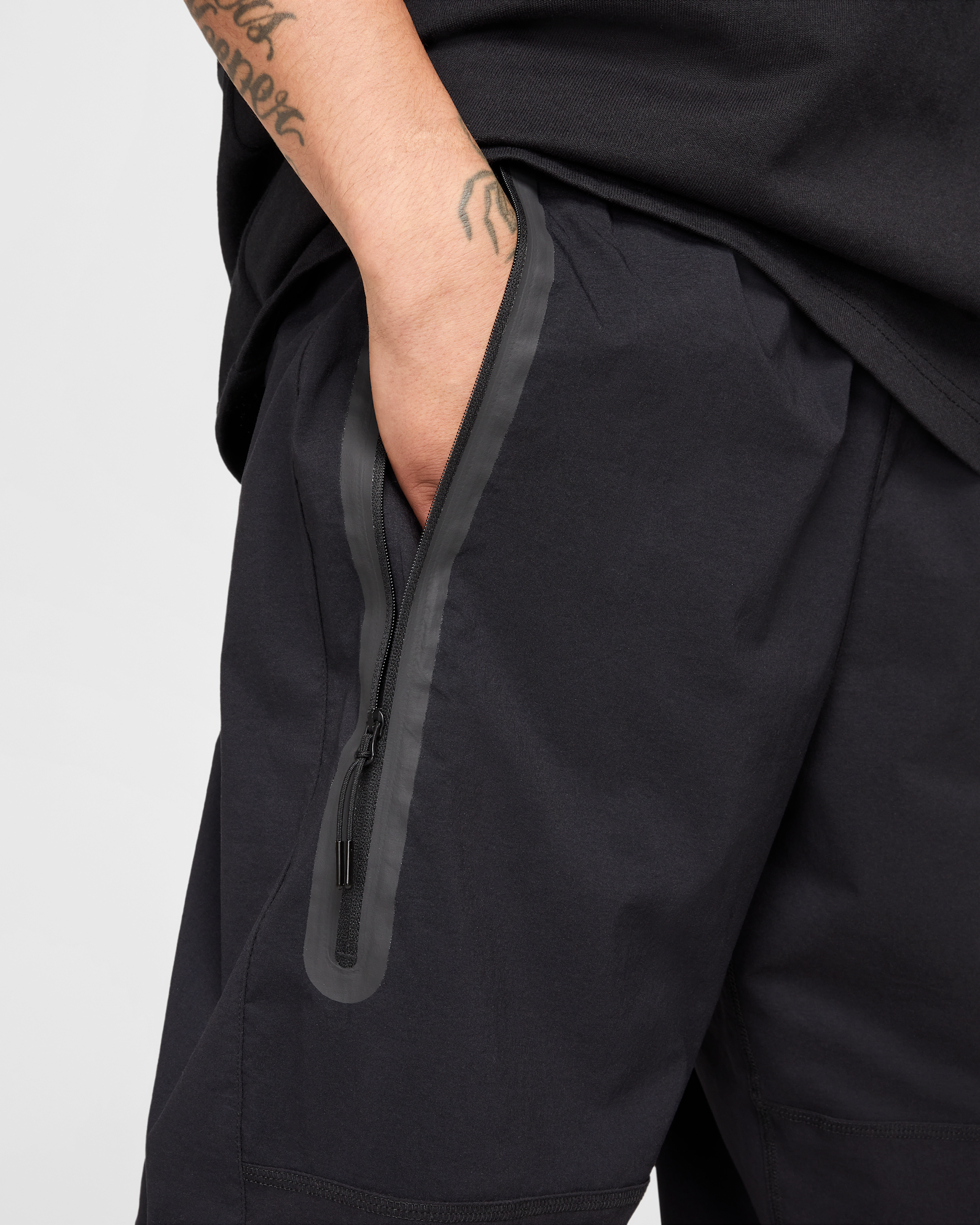 Nike Tech Men's Woven Oversized Pants