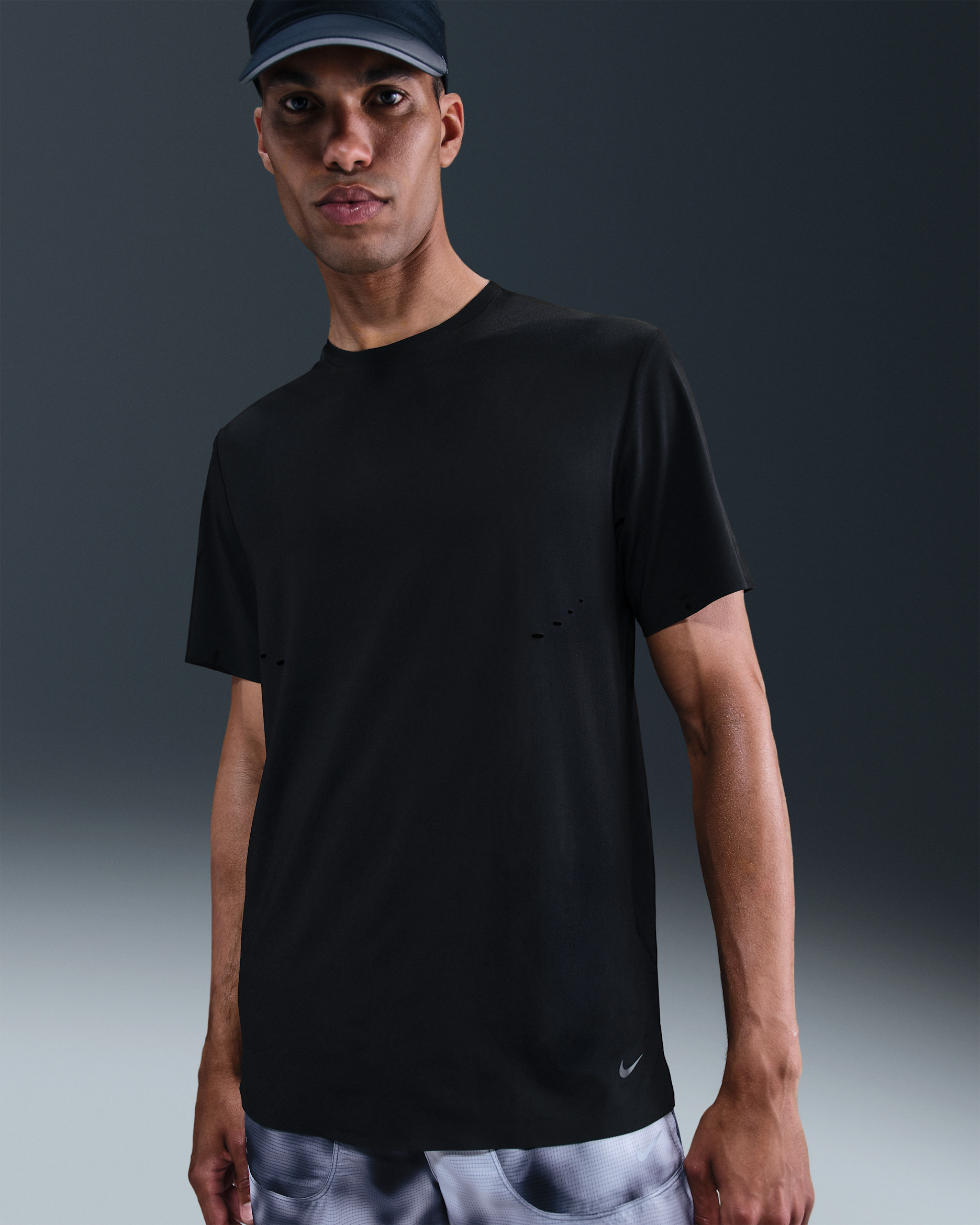 Nike Run Men's Dri-FIT ADV Short-Sleeve Running Top - Black