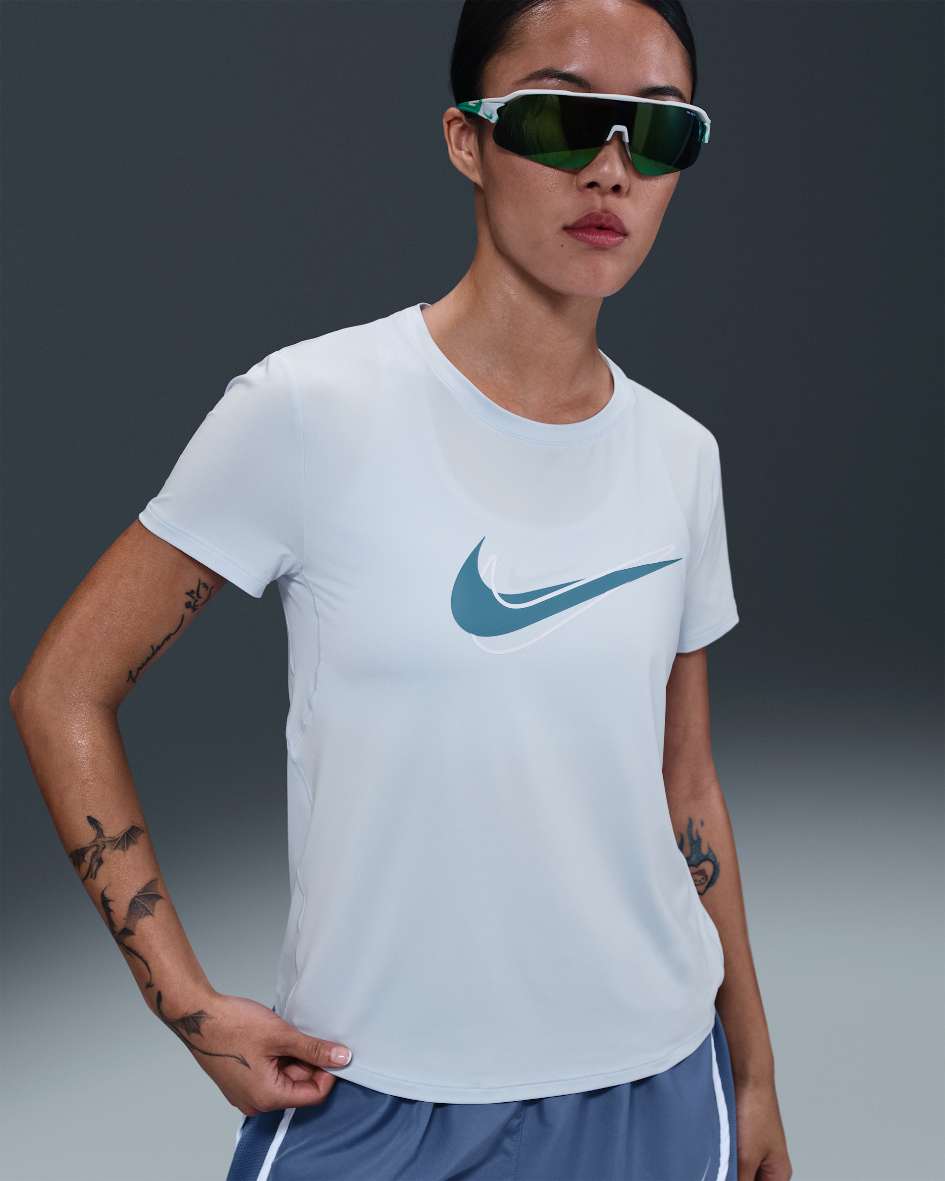 เสื้อวิ่งแขนสั้นผู้หญิง Dri-FIT Nike One Swoosh - Blue Tint