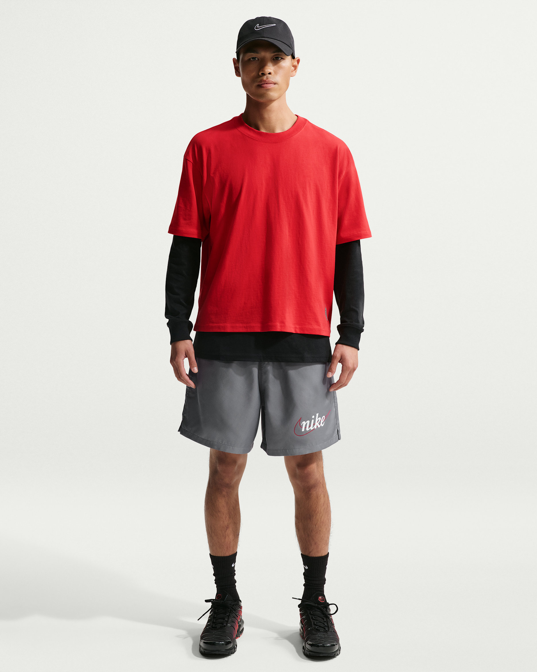 Nike Sportswear Club Men's Woven Flow Shorts - Smoke Grey