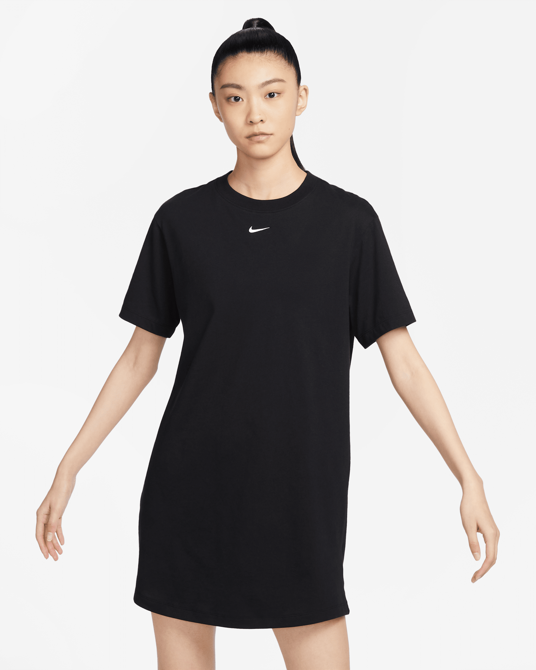 Nike Sportswear Essential Women's Short-sleeve T-Shirt Dress - Black/White