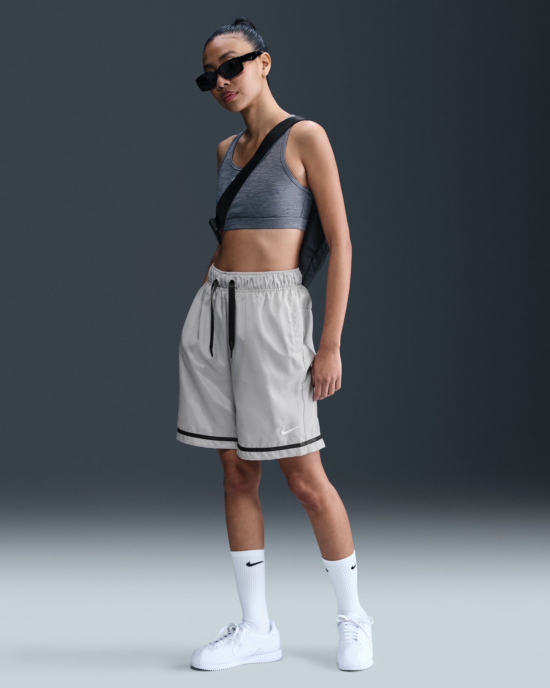 나이키 스포츠웨어 여성 우븐 쇼츠 - 라이트 스모크 그레이/앤트러사이트/서밋 화이트