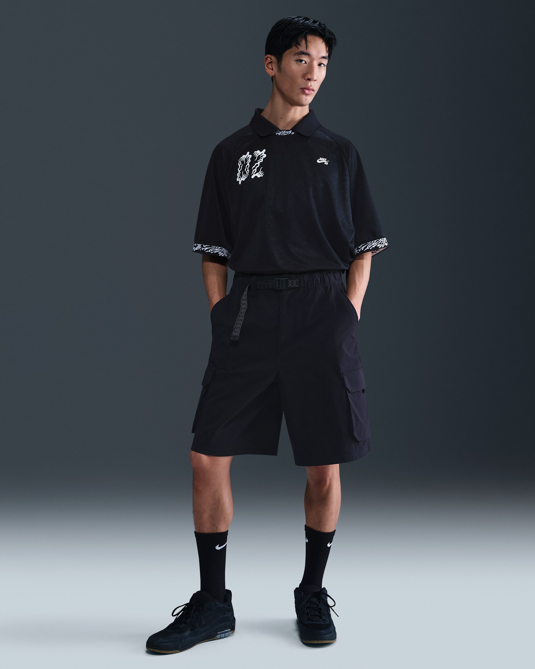 Nike SB Dri-FIT Kearny Cargo Skate Shorts - Black/White