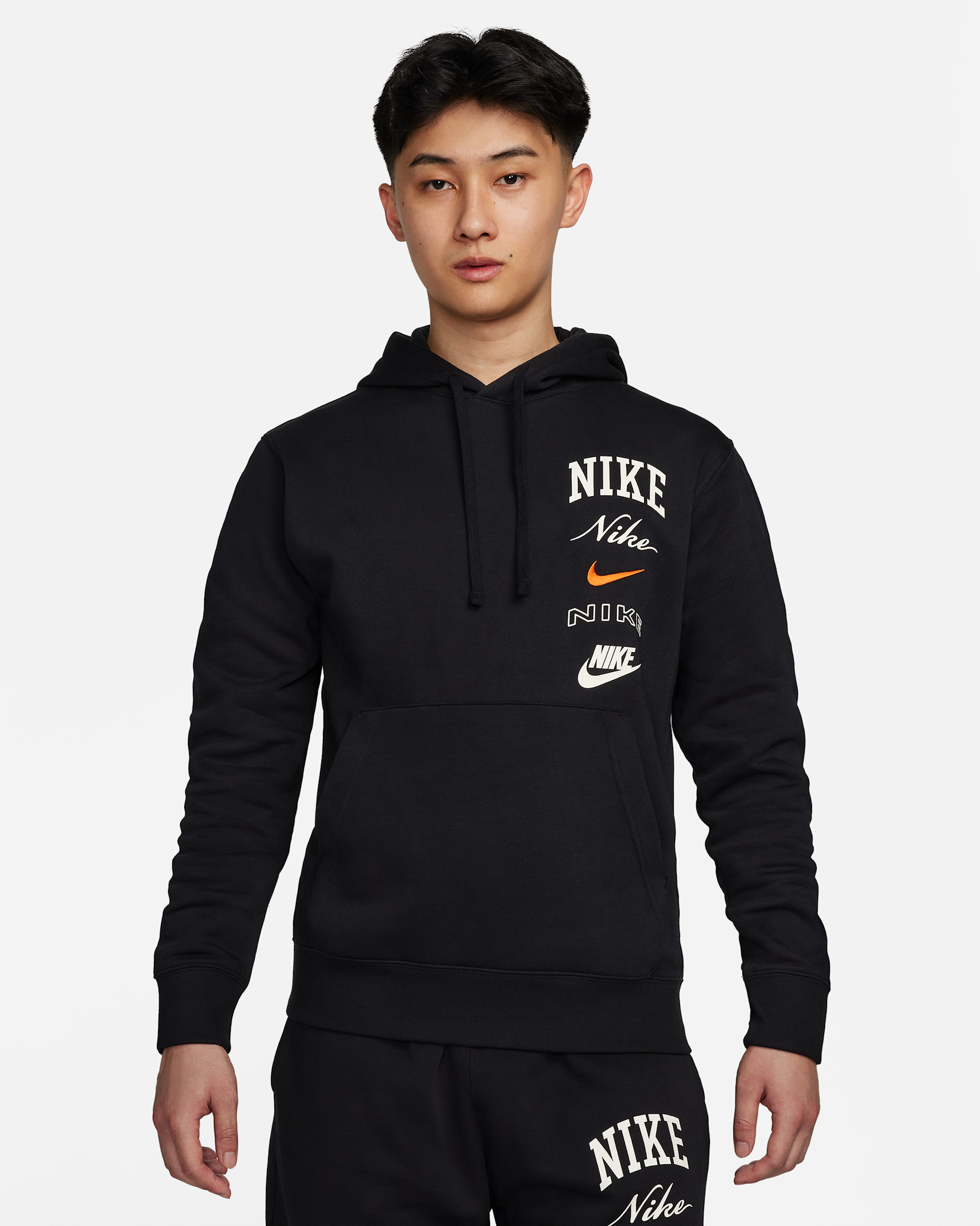 ナイキ クラブ フリース メンズ プルオーバー パーカー - ブラック/セーフティオレンジ