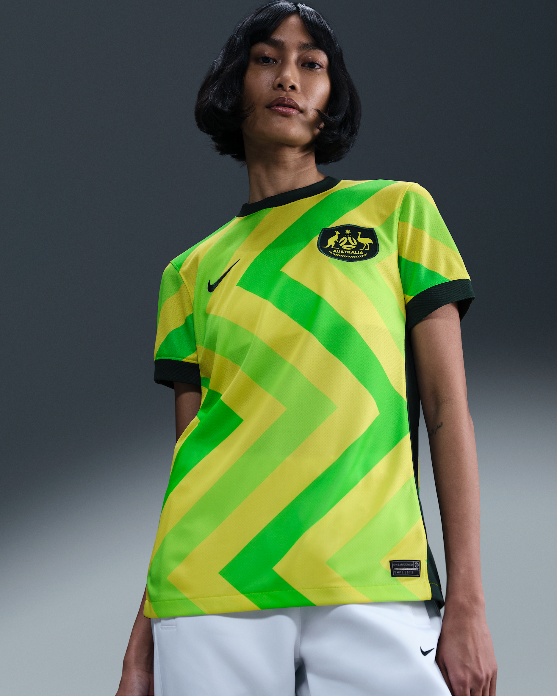Australia 2025/26 Stadium Home Women's Nike Dri-FIT Football Replica Shirt - Light Voltage Yellow II/Pro Green/Pro Green/Pro Green