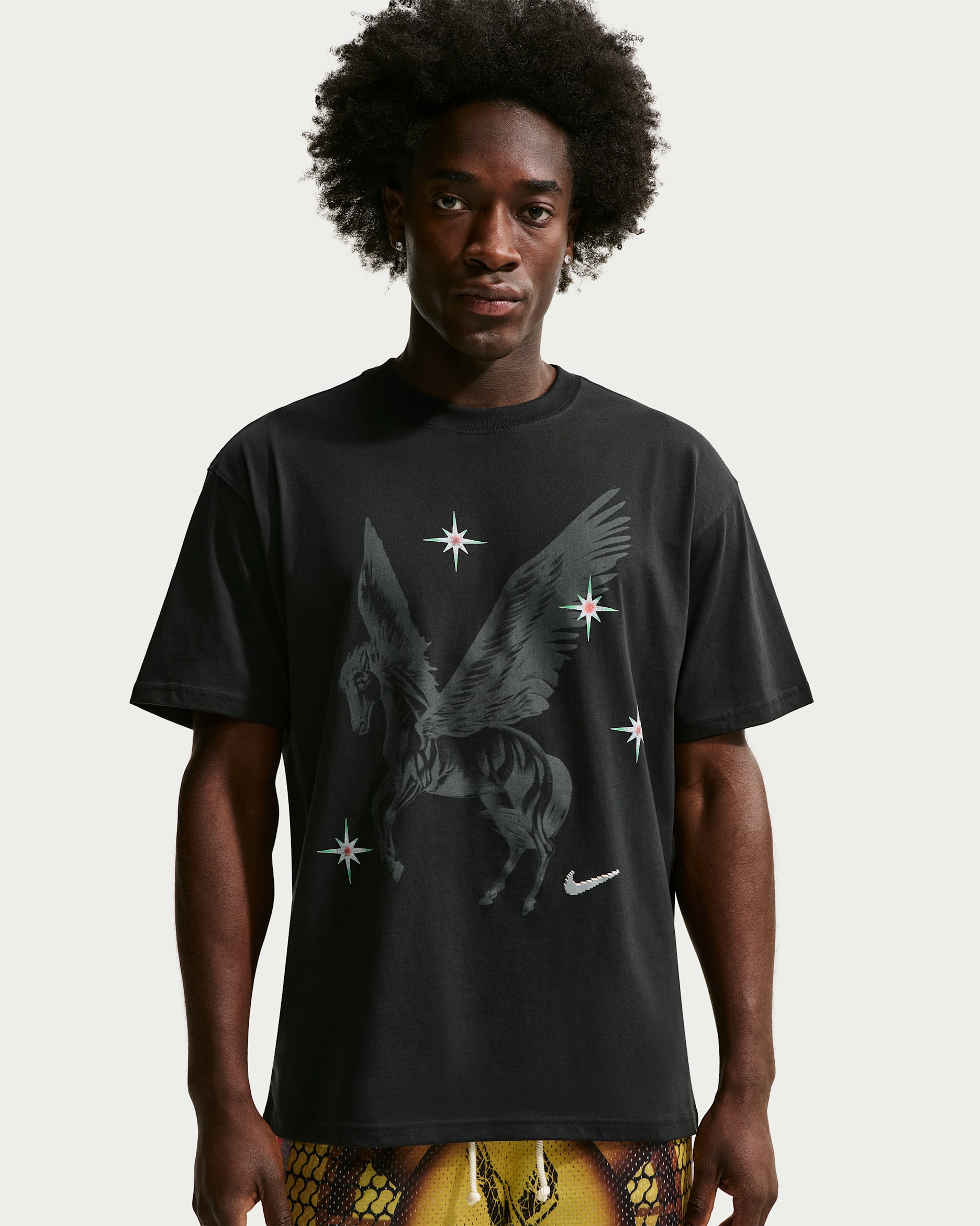 Nike Men's Basketball T-Shirt - Black