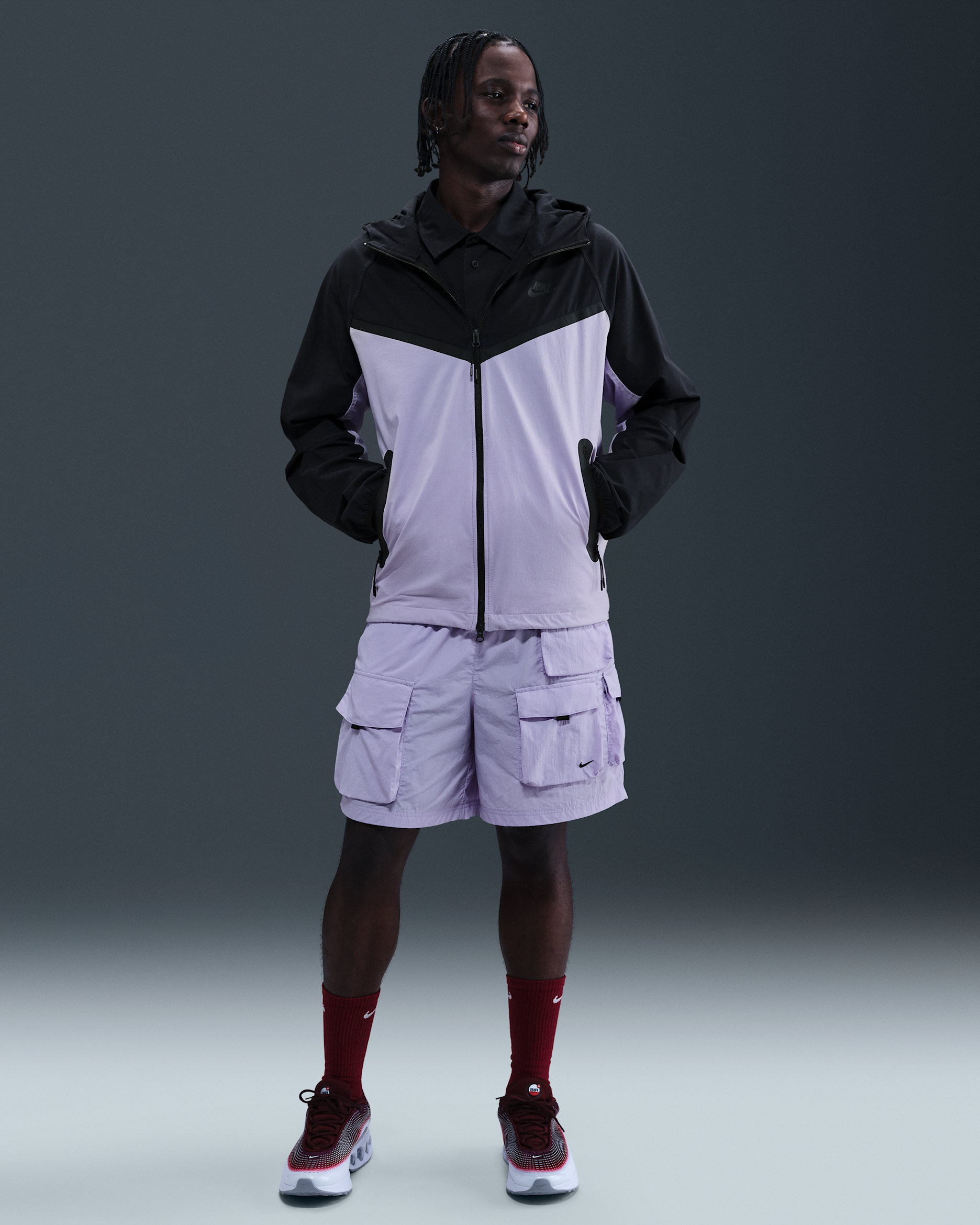 Nike Tech Men's Woven Cargo Shorts - Hydrangeas/Black