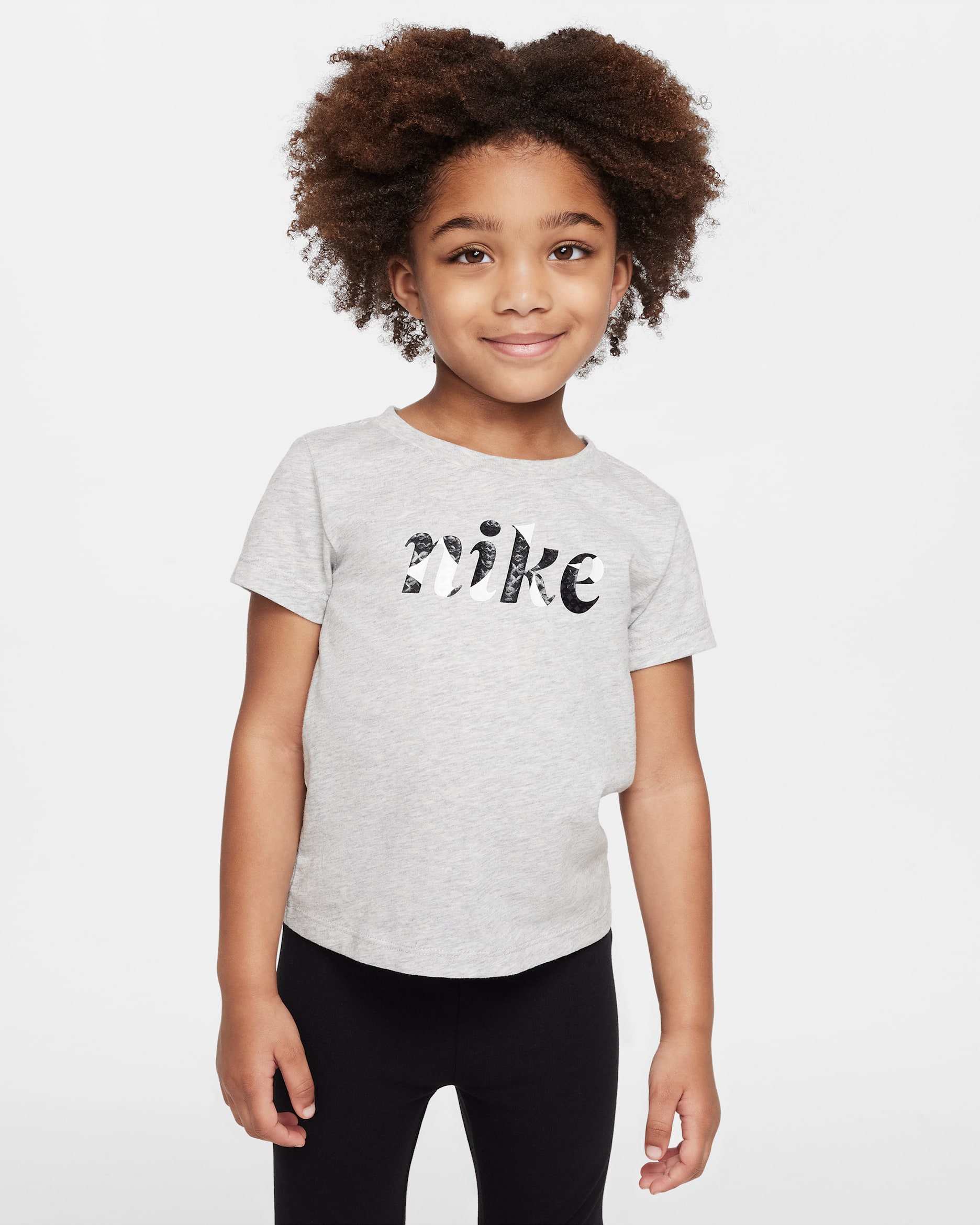 Playera con gráfico Nike Essentials para niños talla pequeña - Humo jaspeado
