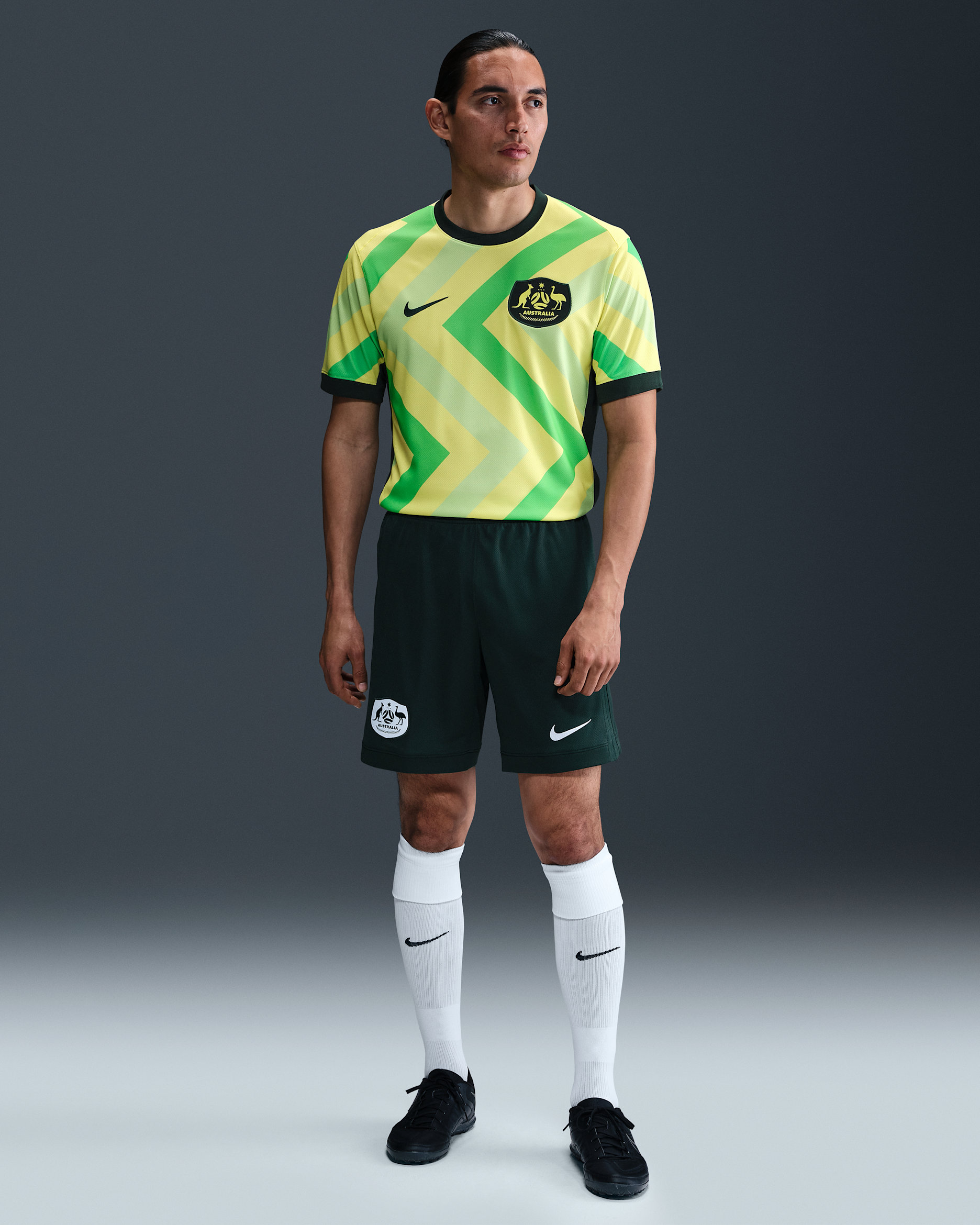 Australia 2025/26 Stadium Home Men's Nike Dri-FIT Football Replica Shorts - Pro Green/Hyper Pink/White