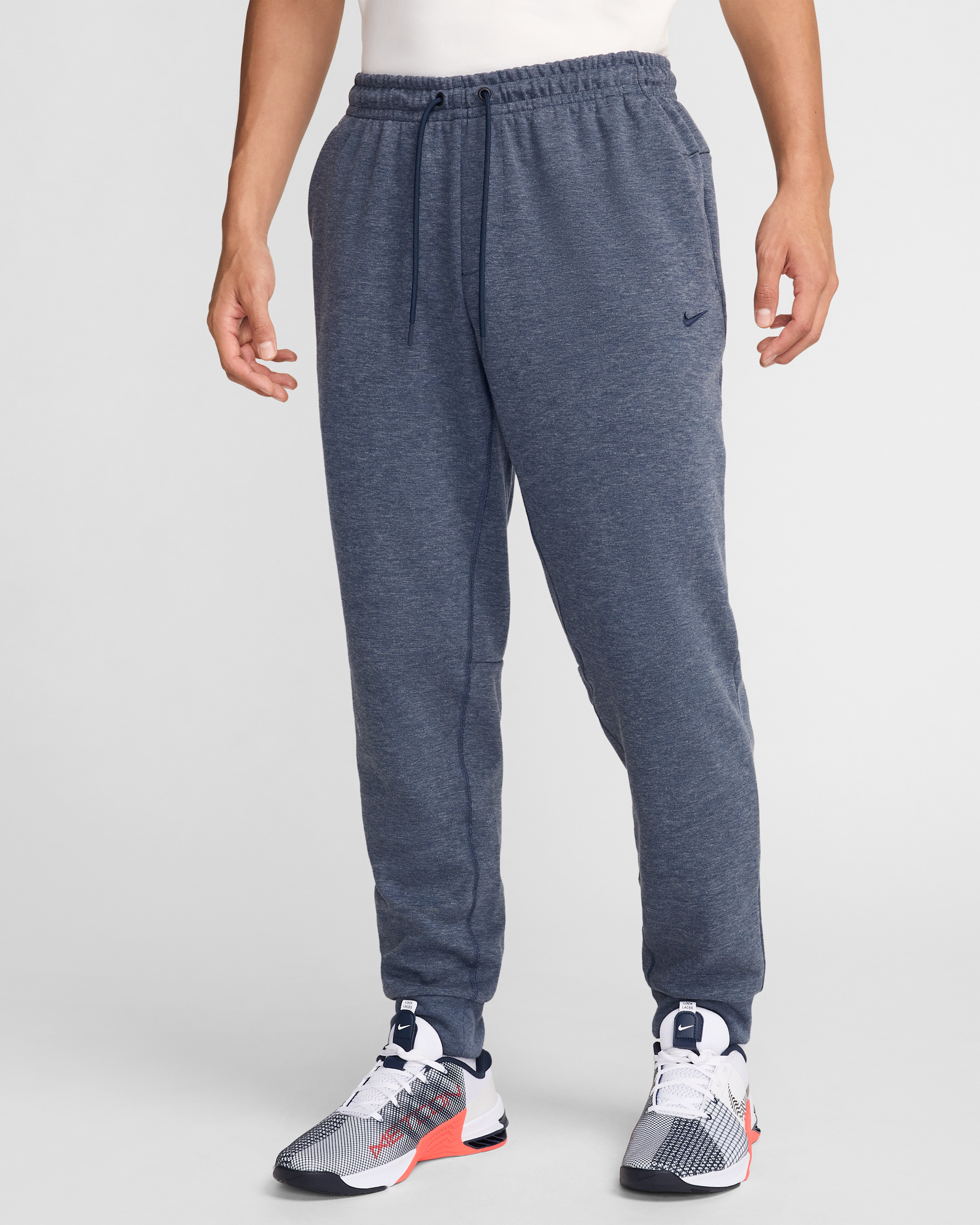 Joggers de alto rendimiento Dri-FIT con protección UV para hombre Nike Primary Fleece - Obsidiana/Jaspeado/Obsidiana