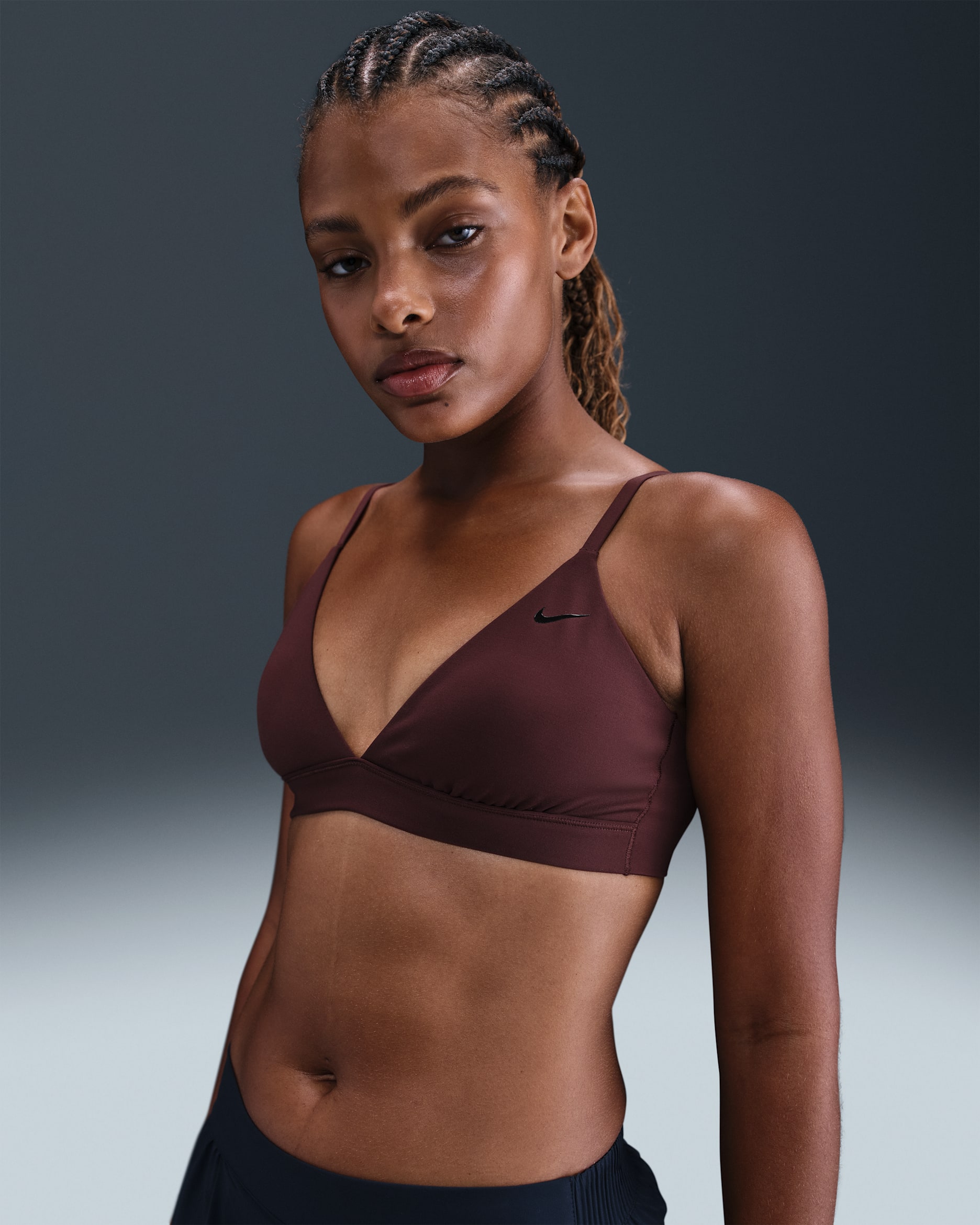 Bra deportivo de triángulo de baja sujeción sin almohadilla para mujer Nike Form - Burdeos enérgico/Burdeos ceniza