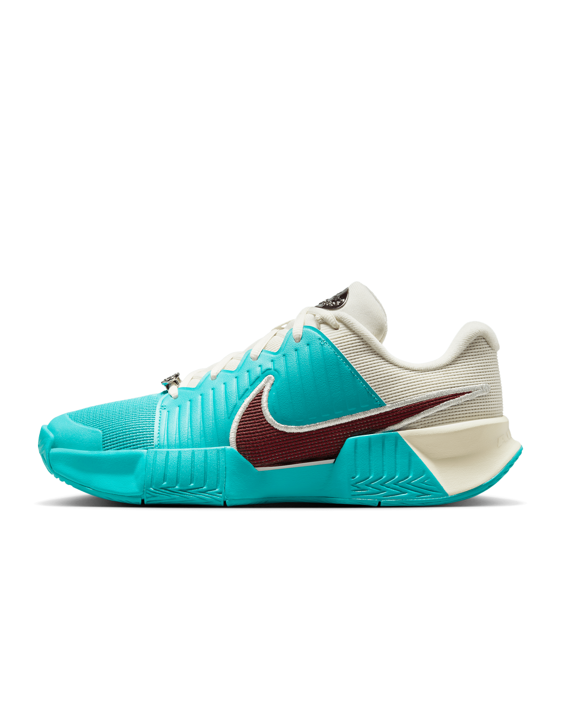 Tenis de tenis para cancha dura para mujer Nike GP Challenge Pro Premium - Cactus empolvado/Marfil pálido/Plata metalizado/Rojo team oscuro