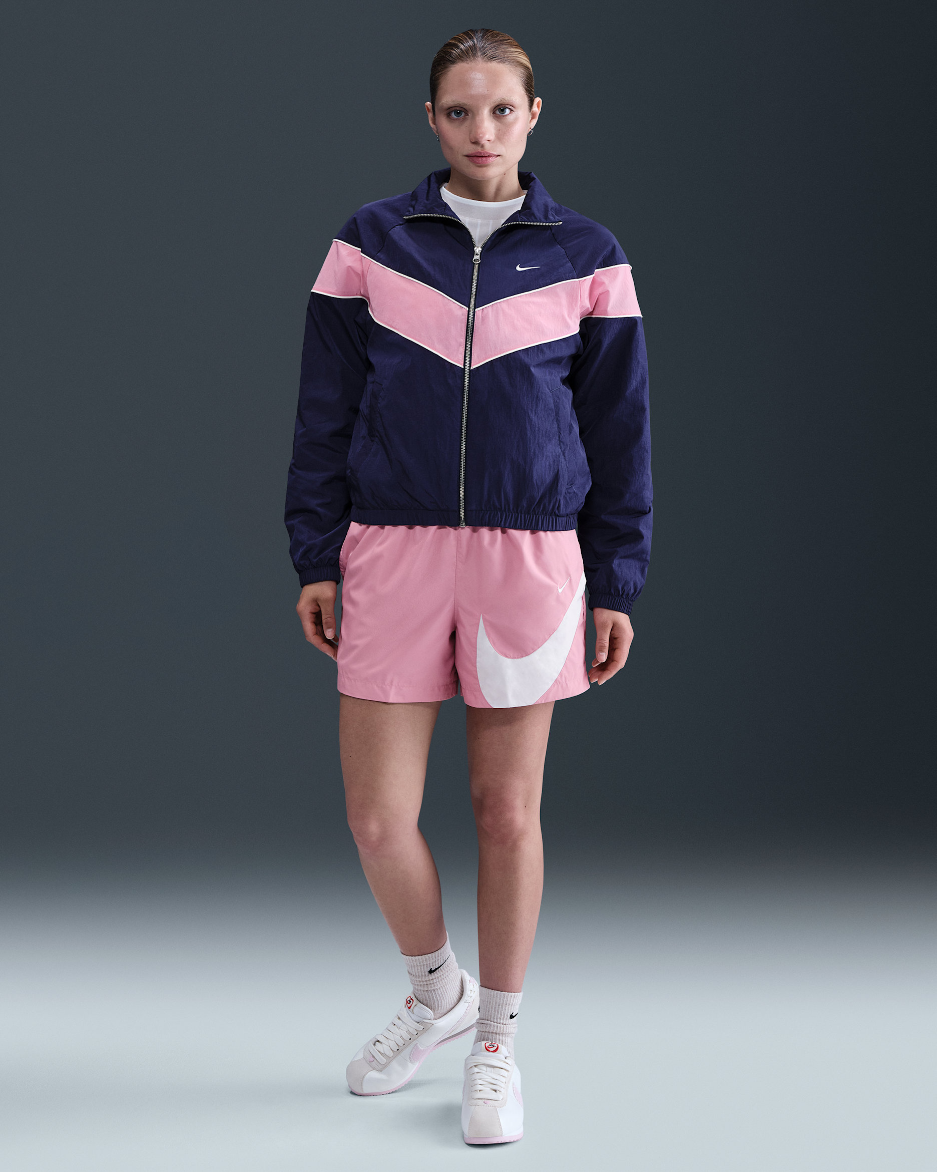 Nike Sportswear Classic Women's Mid-Rise 5" Woven Logo Shorts - Elemental Pink/White