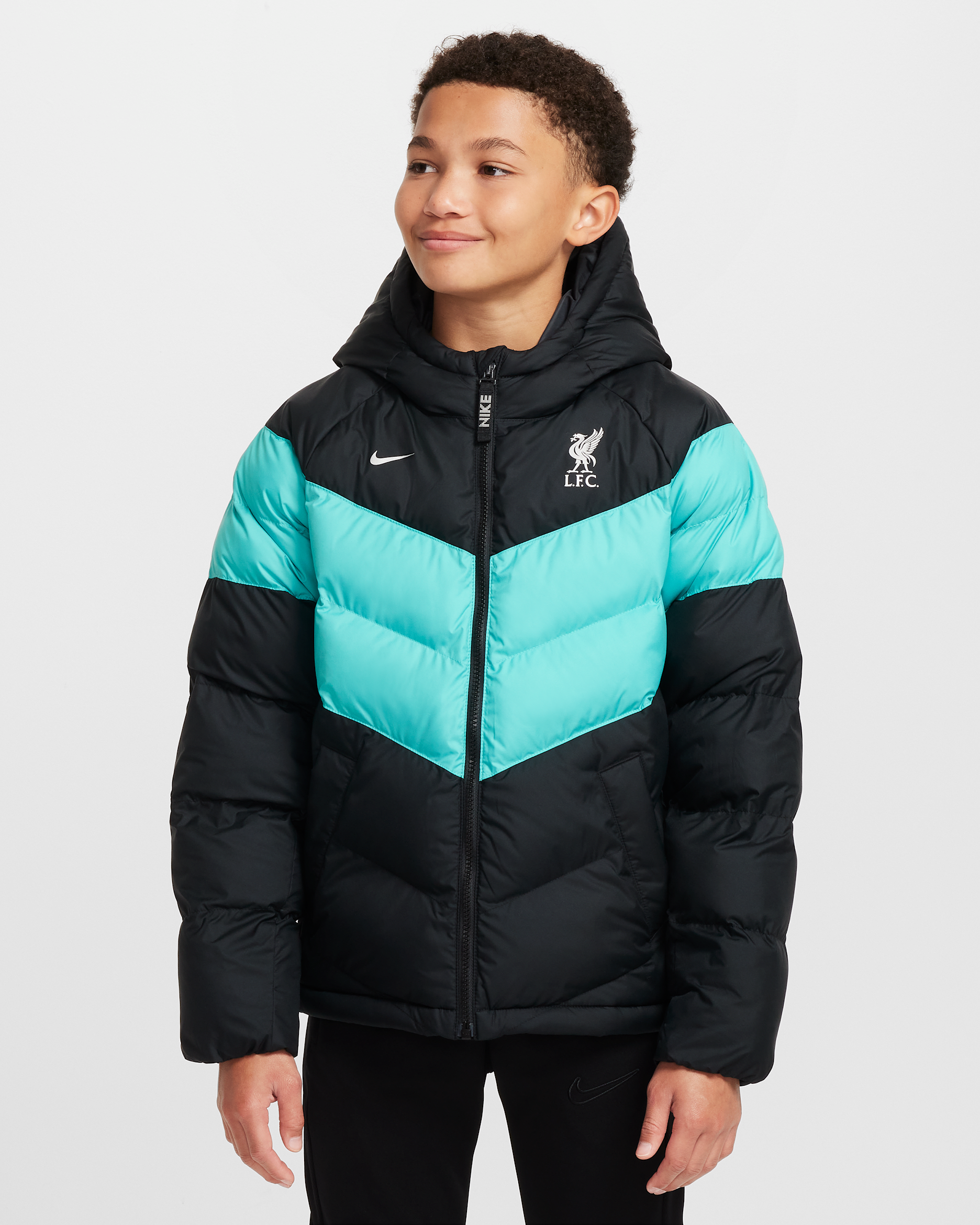 FC Liverpool Nike Fußballjacke mit Synthetikfüllung und Kapuze (ältere Kinder) - Schwarz/Washed Teal/Metallic Silver