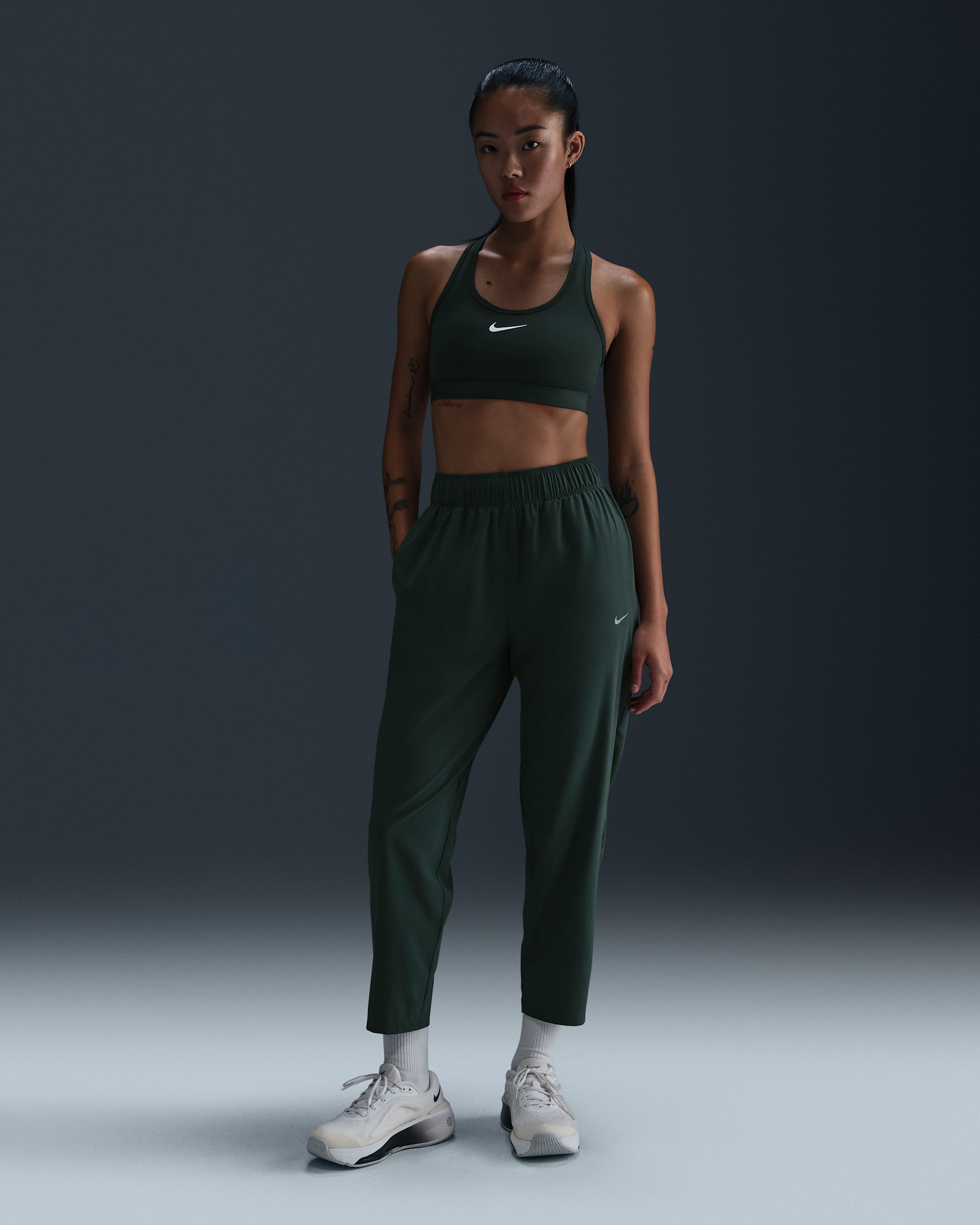 나이키 드라이 핏 패스트 여성 미드라이즈 7/8 러닝 팬츠 - 빈티지 그린