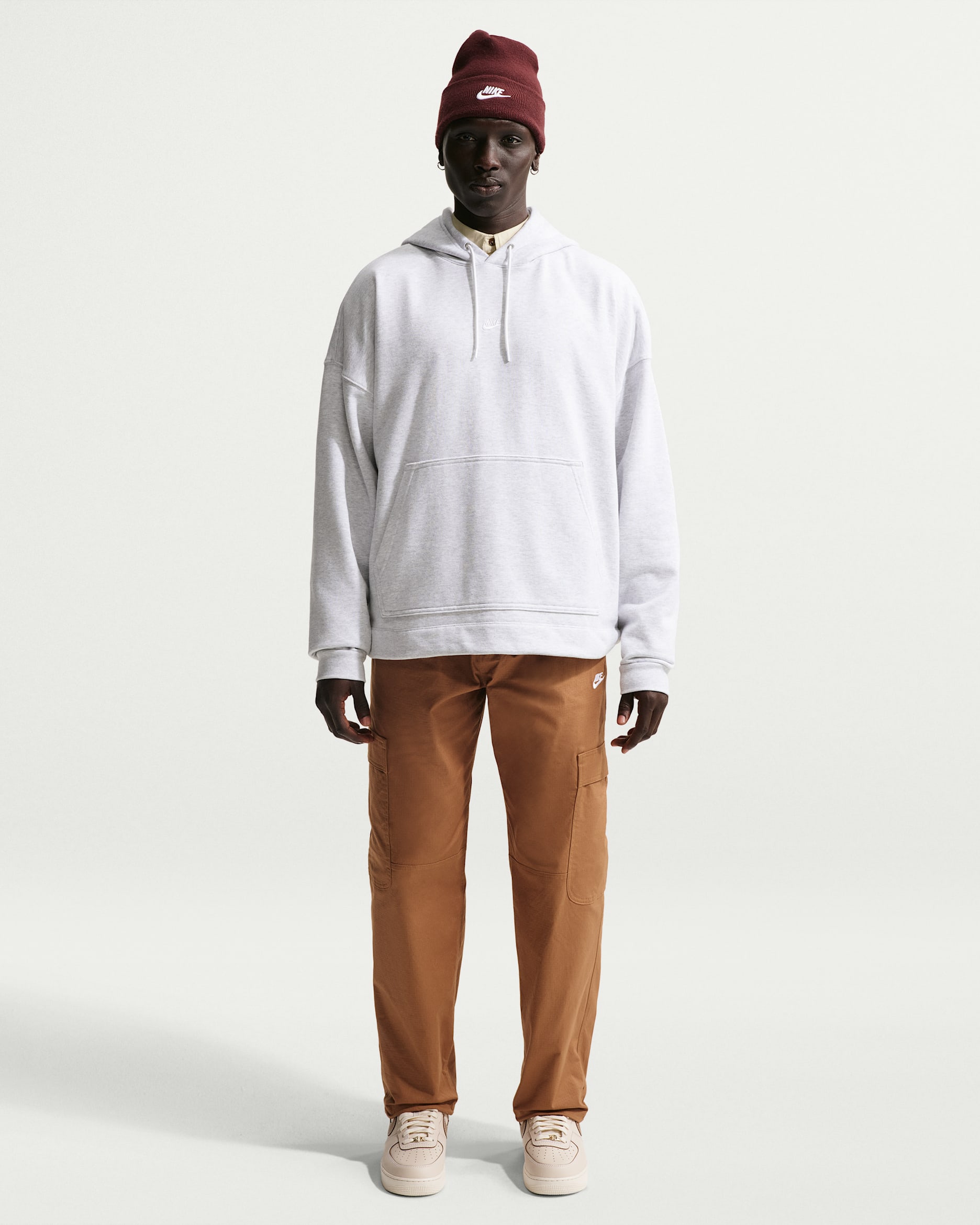 Nike Sportswear Club Men's Woven Cargo Pants - Ale Brown/White