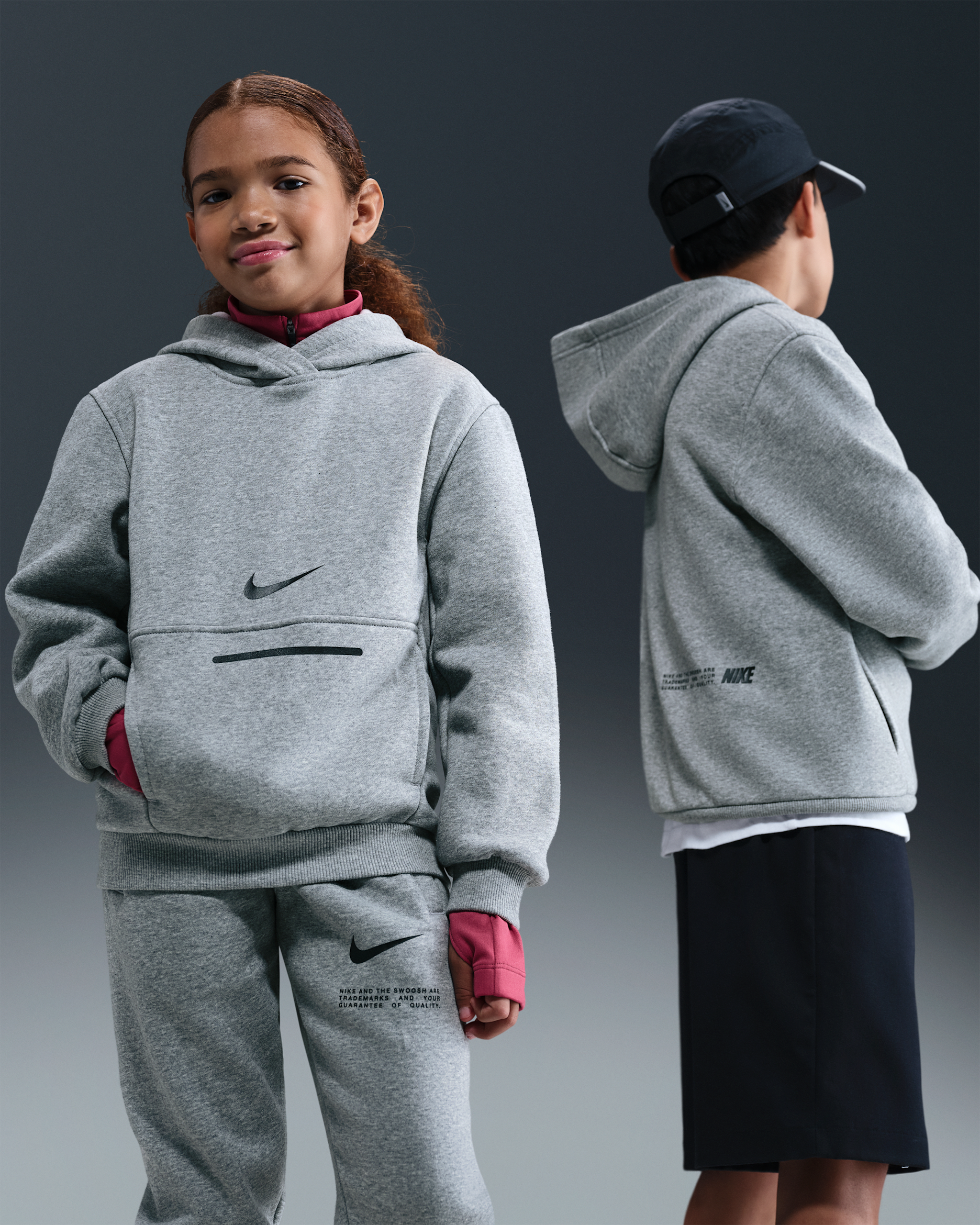 Μπλούζα με κουκούλα Nike Sportswear Club Fleece για μεγάλα παιδιά - Dark Grey Heather/Μαύρο