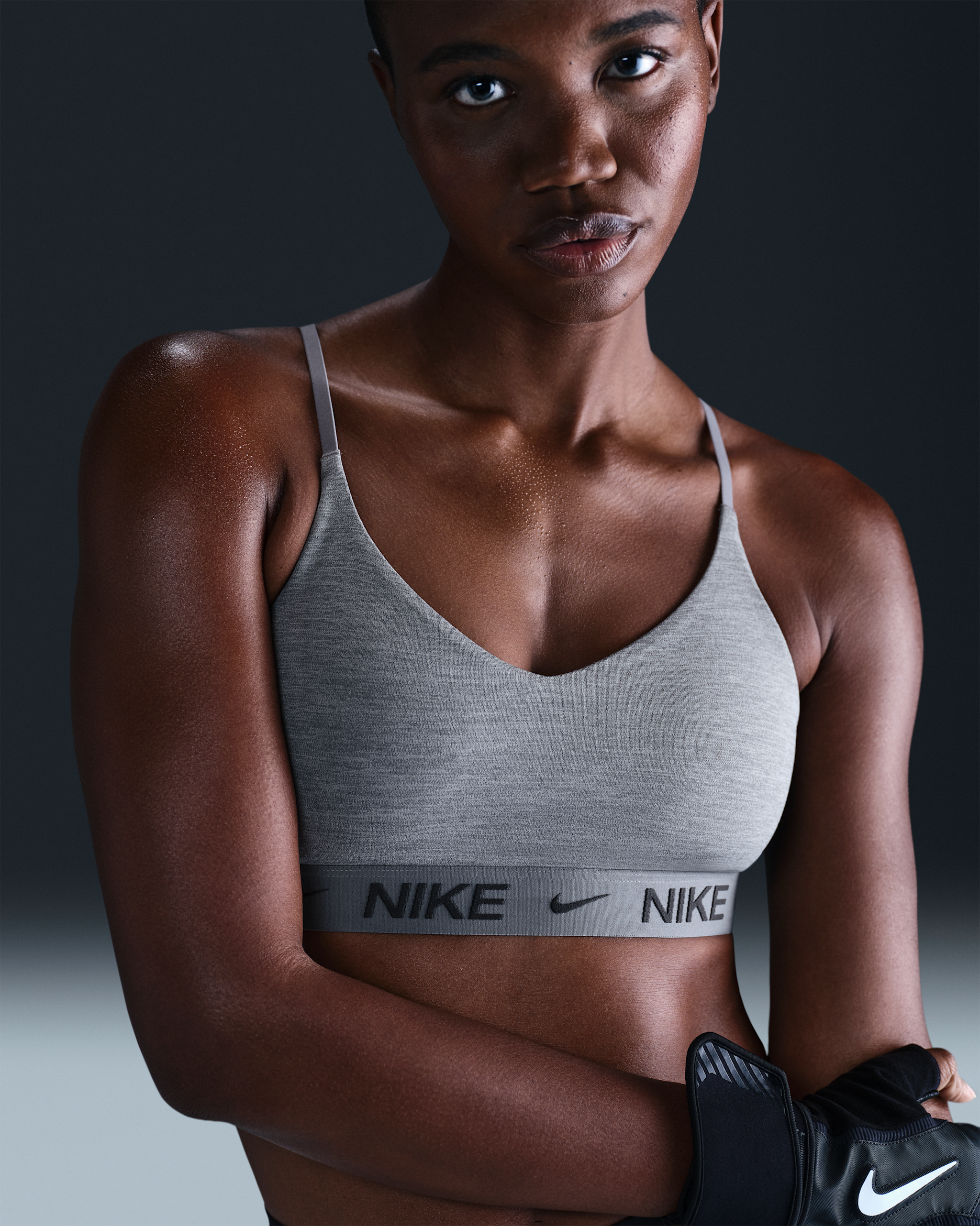 Nike Indy Light Support Women's Padded Adjustable Sports Bra - Smoke Grey/Pure