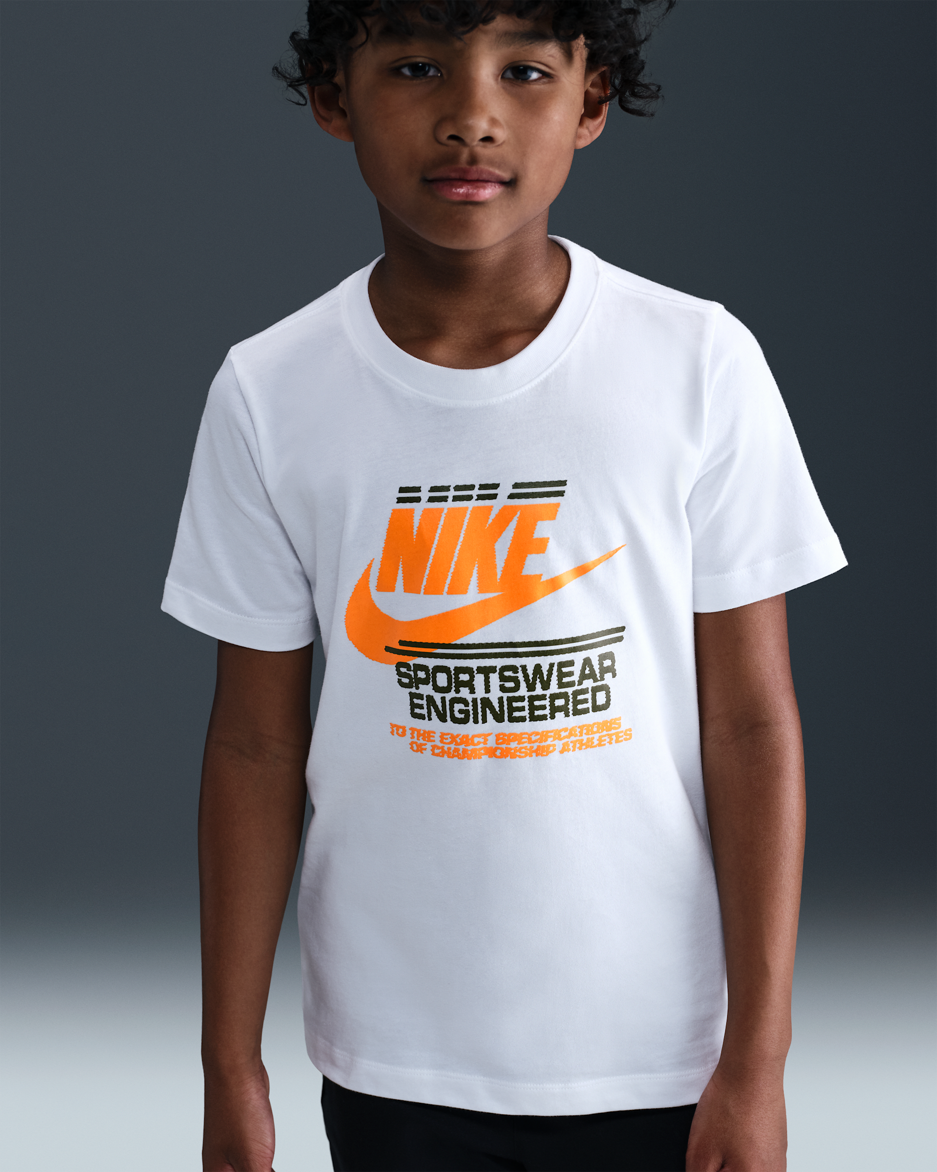 Playera para niños talla grande Nike Sportswear - Blanco