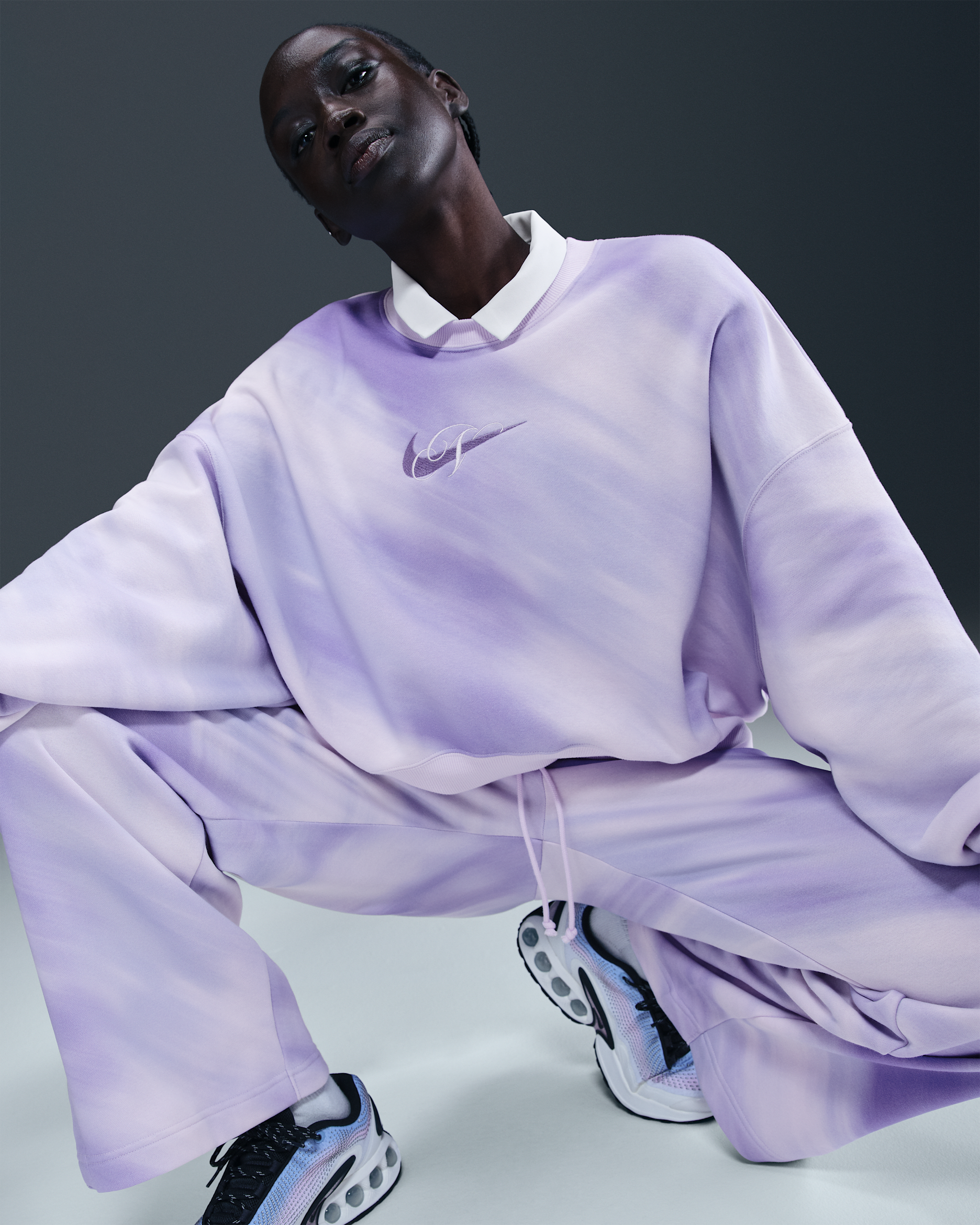 Nike Sportswear Phoenix Fleece Women's Oversized Crew-Neck Sweatshirt