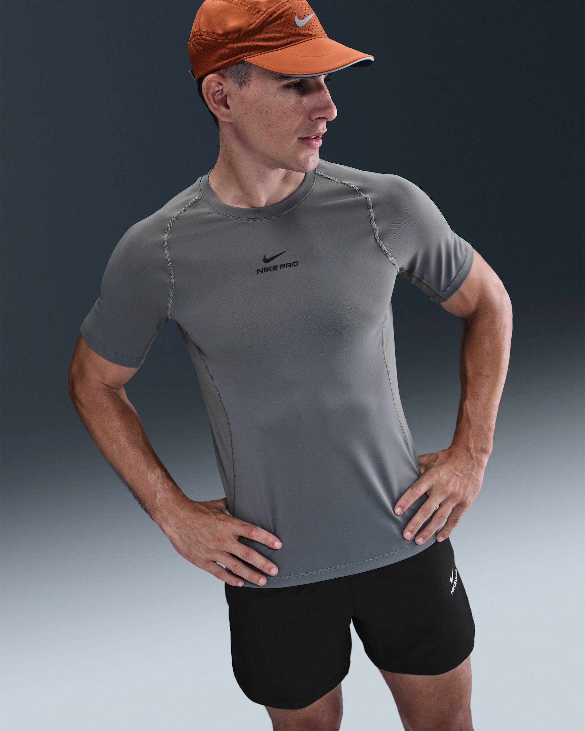Nike Pro Training Men's Dri-FIT Short-Sleeve Top - Smoke Grey/Black