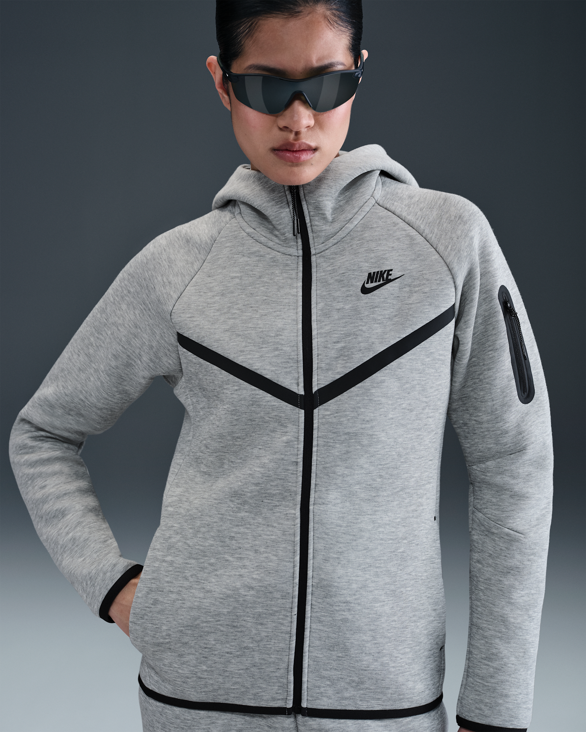 나이키 스포츠웨어 테크 플리스 윈드러너 여성 풀집 후디 - 다크 그레이 헤더/블랙