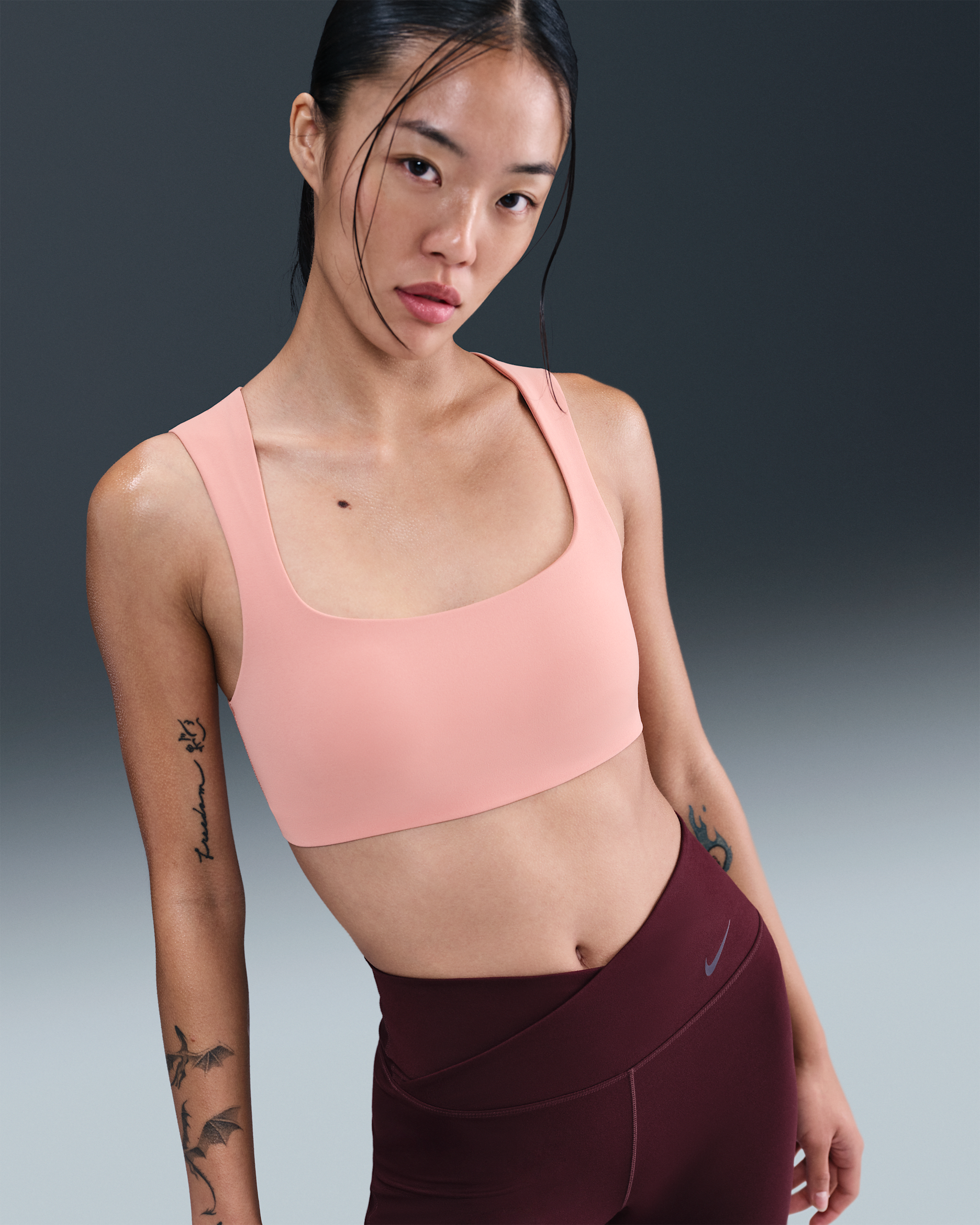 Nike Zenvy Women's Light-Support Lightly Lined Sports Bra - Rust Pink/White
