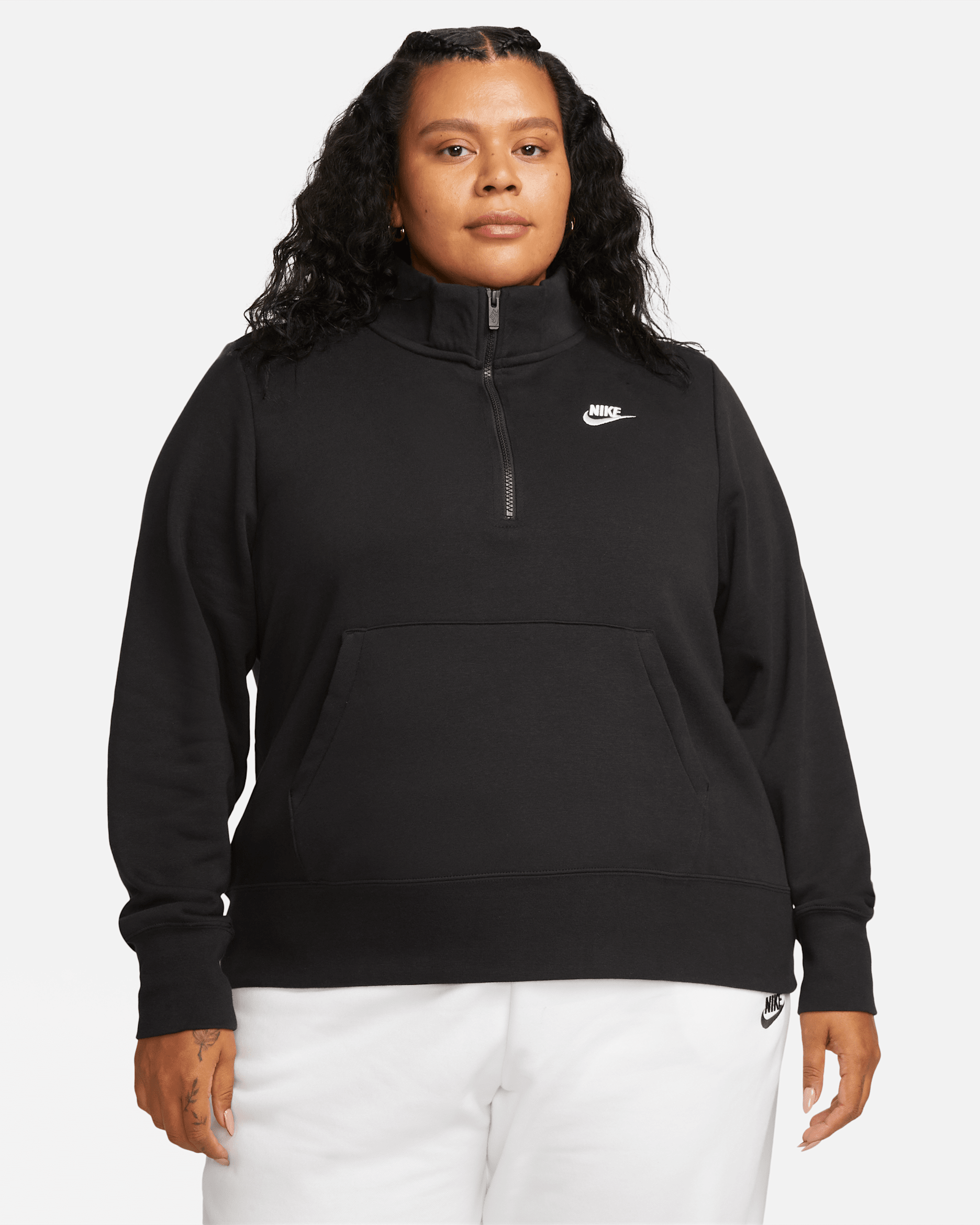 Nike Sportswear Club Fleece Women's 1/2-Zip Sweatshirt (Plus Size) - Black/White