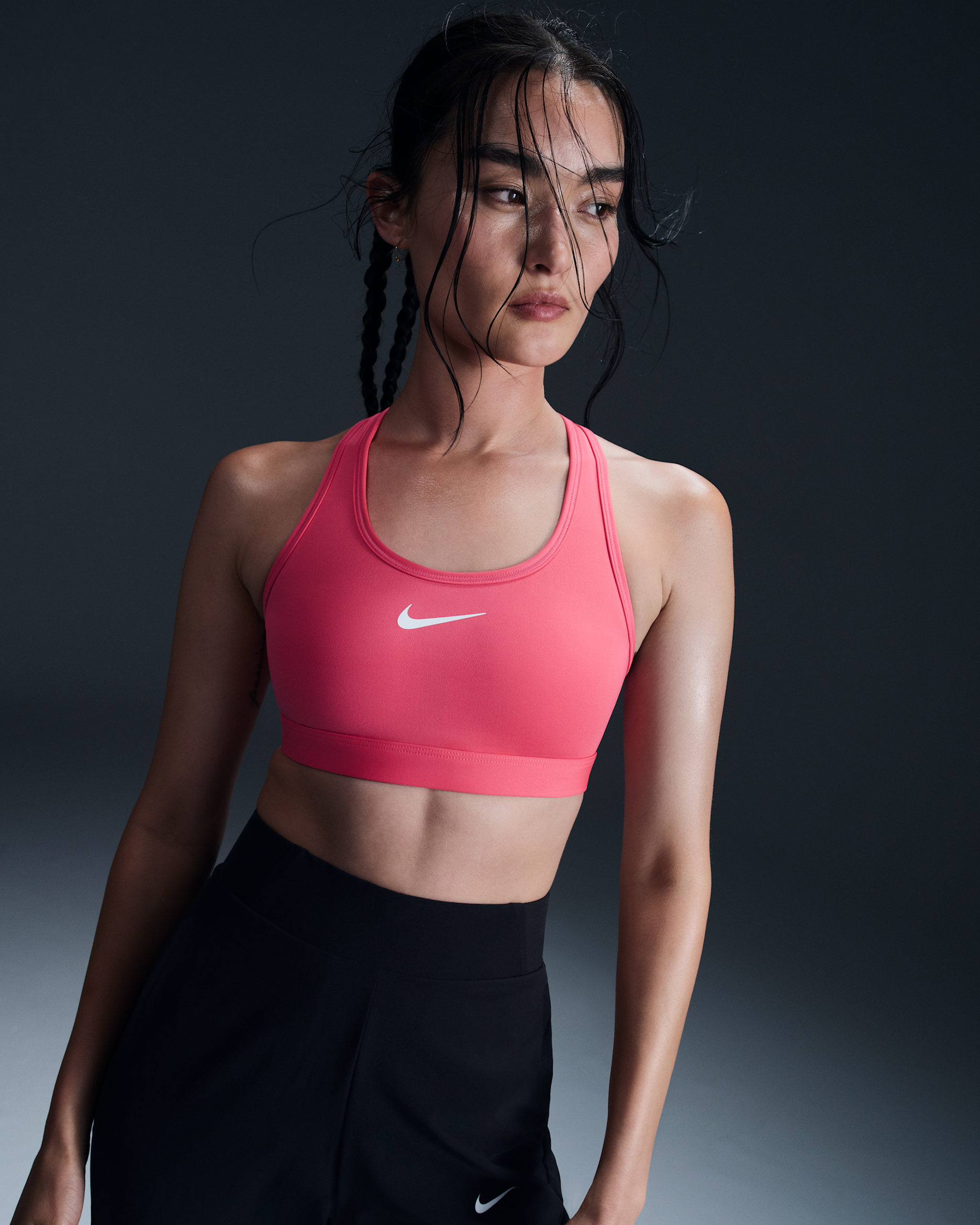 Nike Swoosh Medium-Support Women's Padded Sports Bra - Aster Pink/White