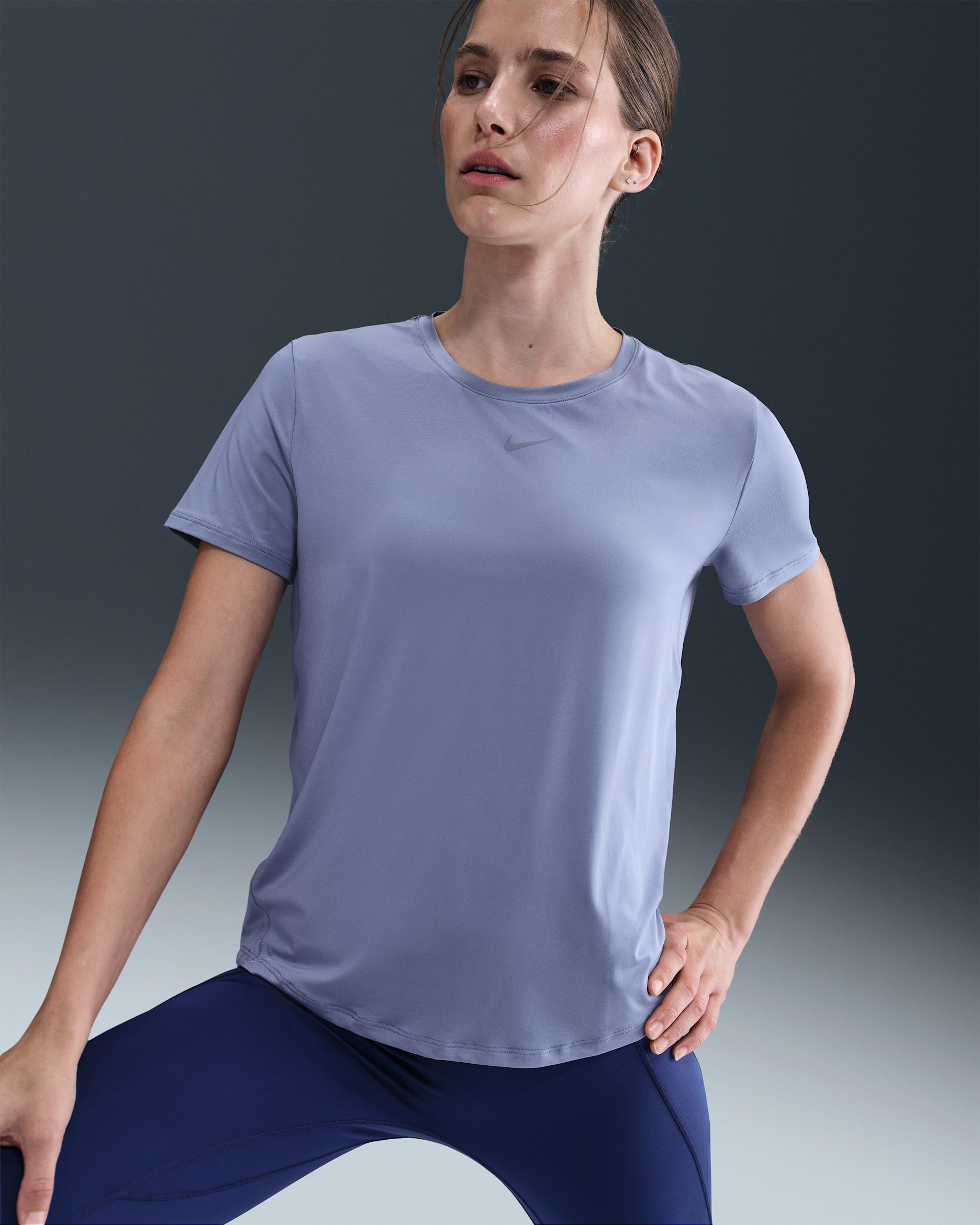 Playera de manga corta Dri-FIT para mujer Nike One Classic - Índigo mundial