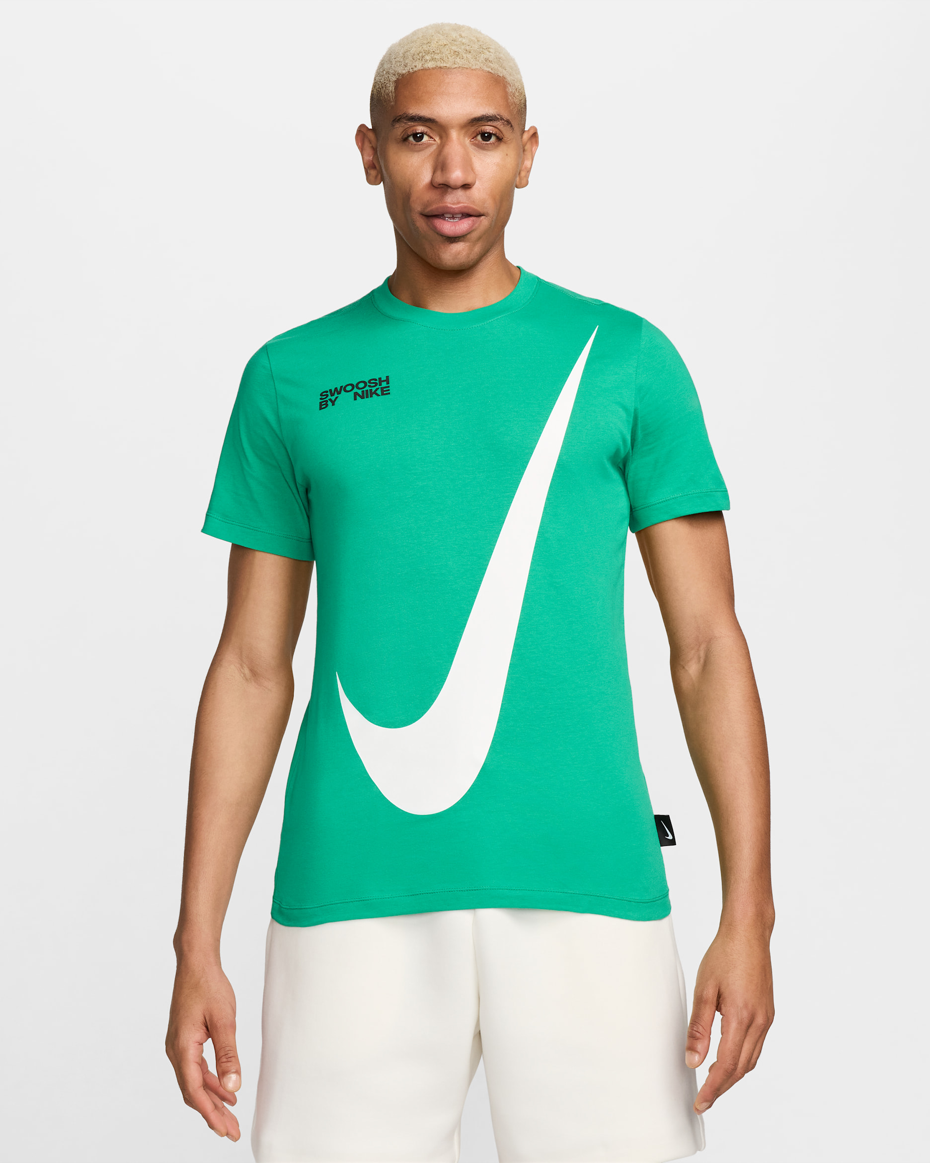 Nike Sportswear Men's T-Shirt - Stadium Green