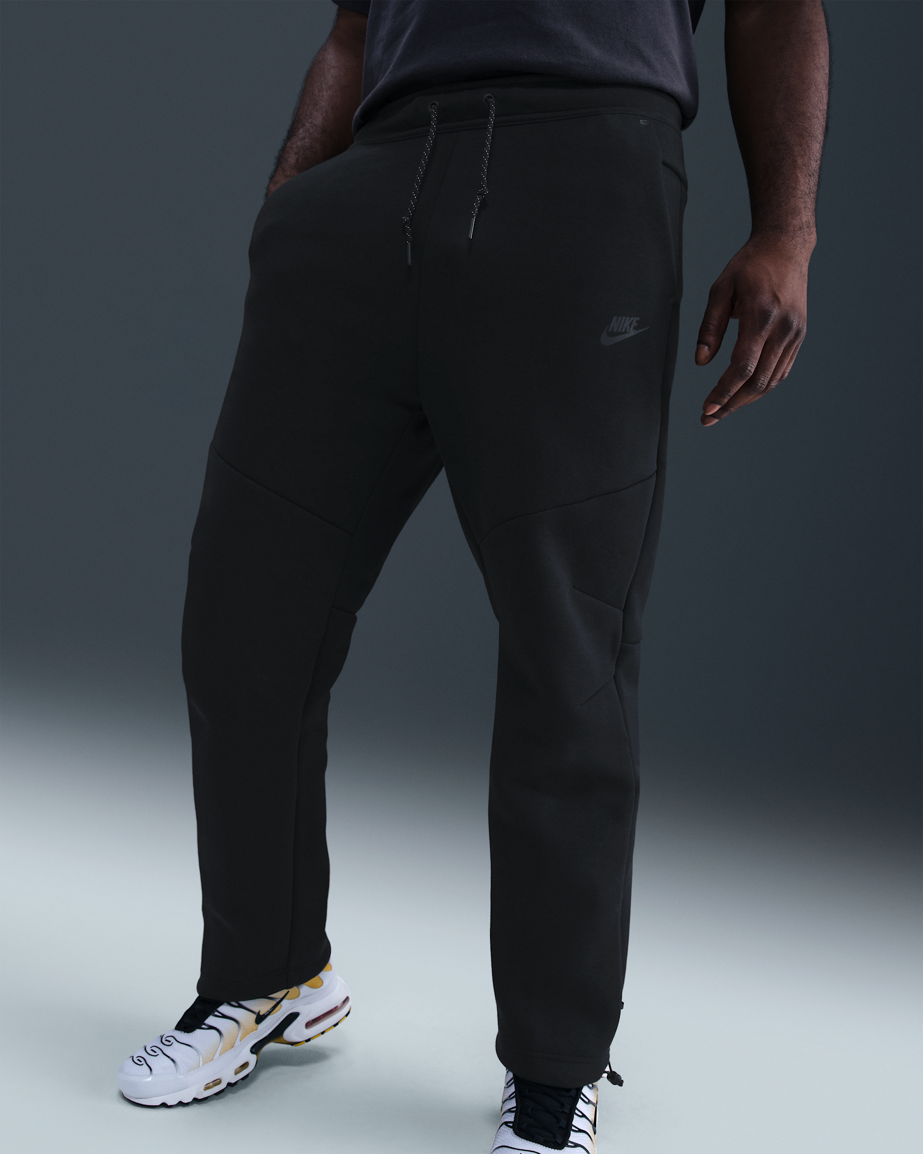 Nike Tech Men's Open-Hem Fleece Pants