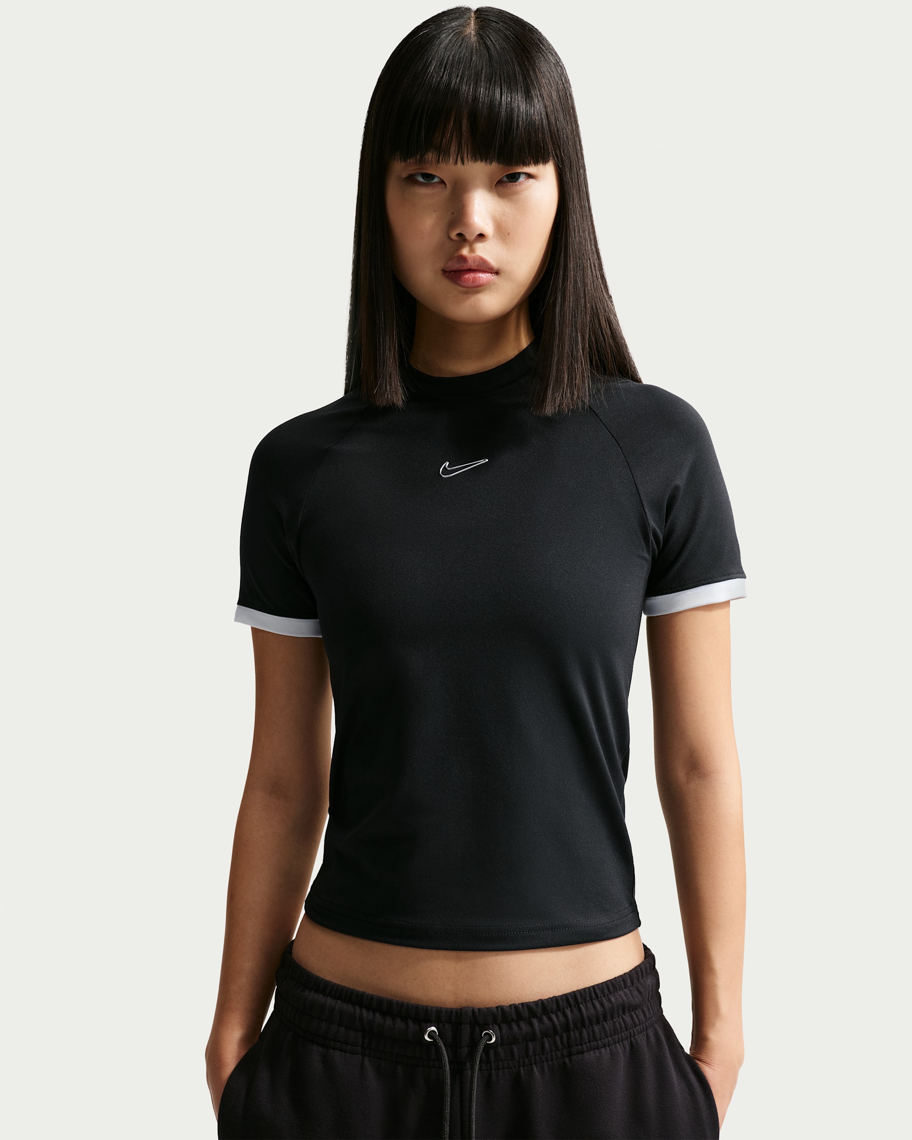 Nike Sportswear Women's Slim Short-Sleeve Top - Black