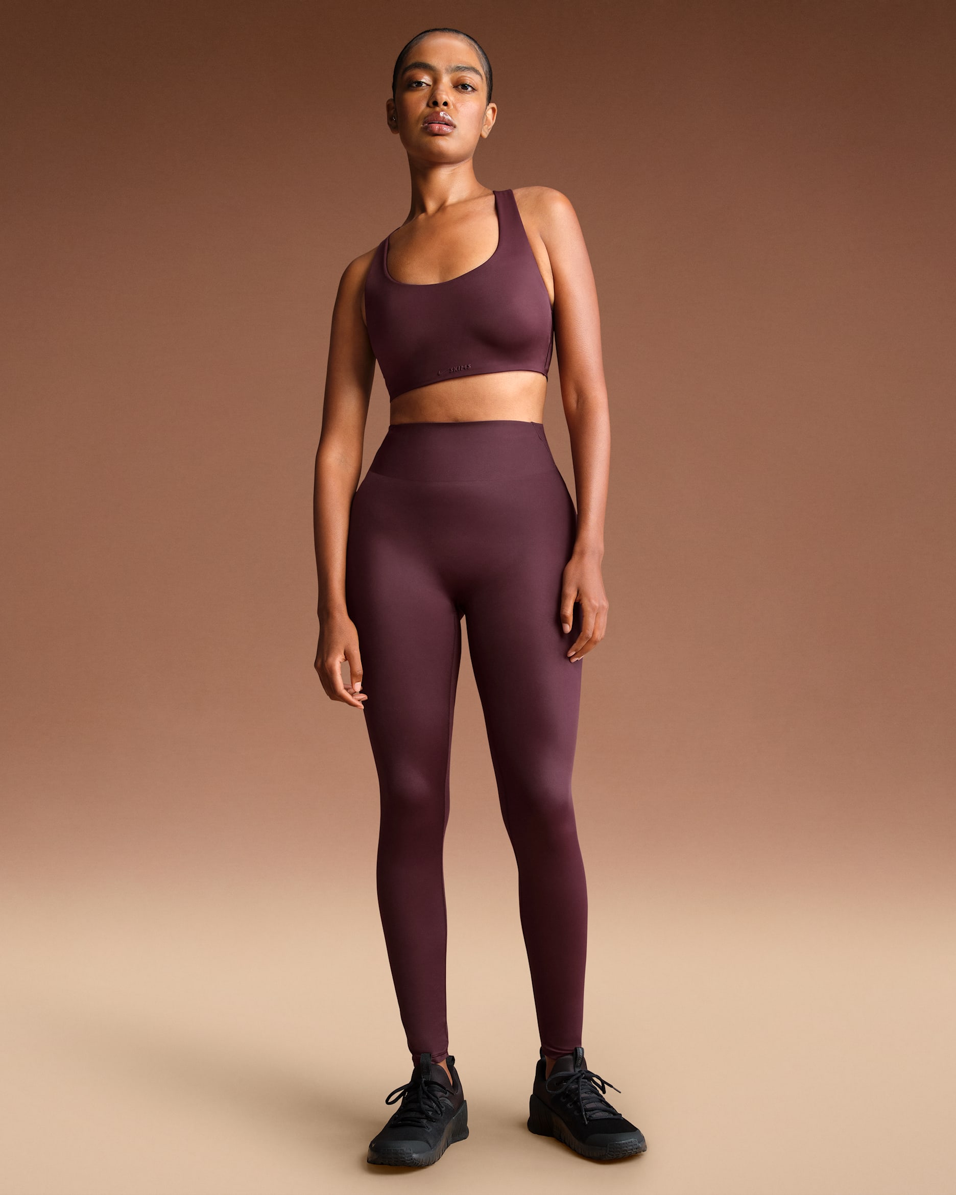 NikeSKIMS Shine Women's High-Waisted Bonded 26" Leggings - NSKM CURRANT