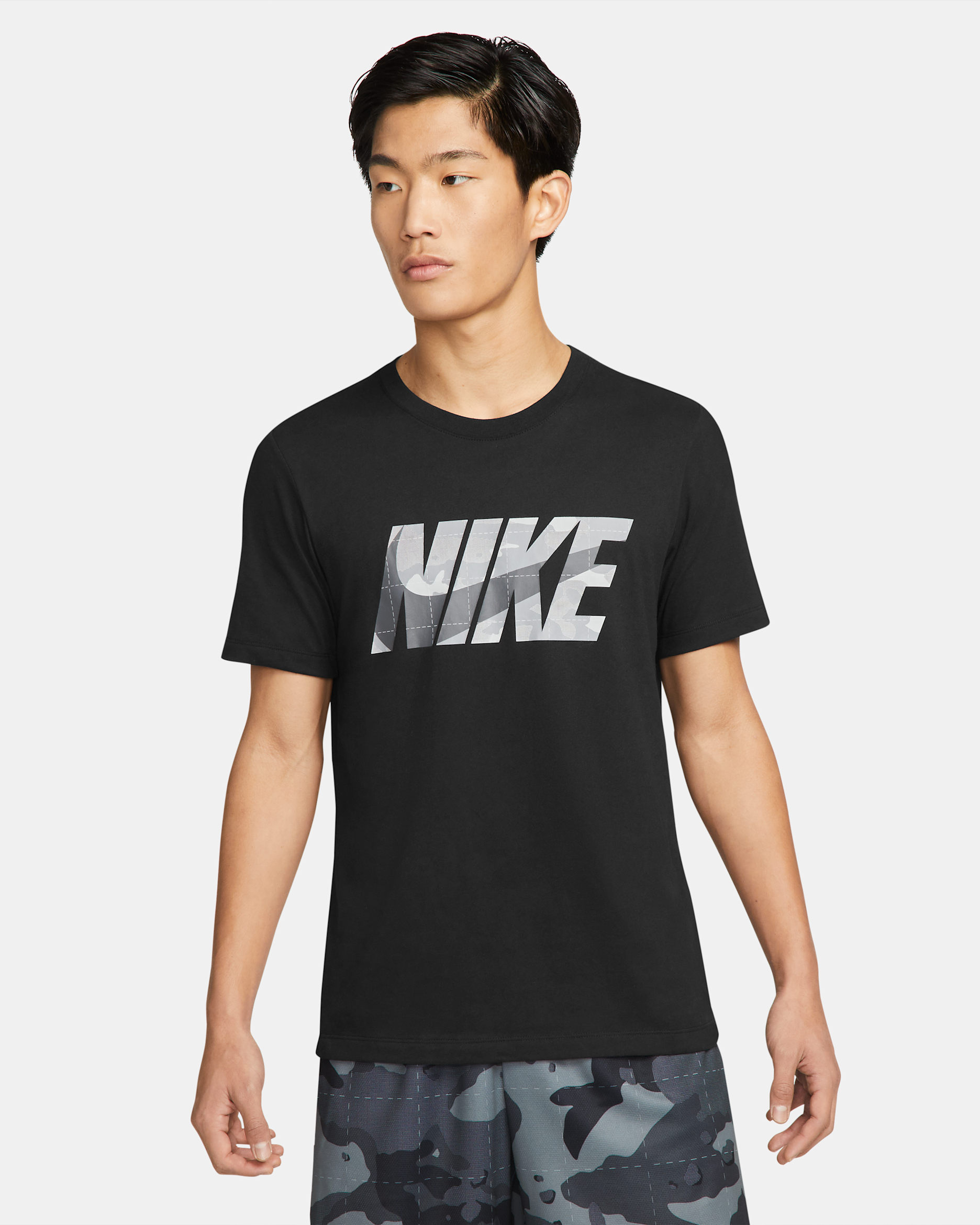 Nike Dri-FIT Men's Training T-Shirt - Black