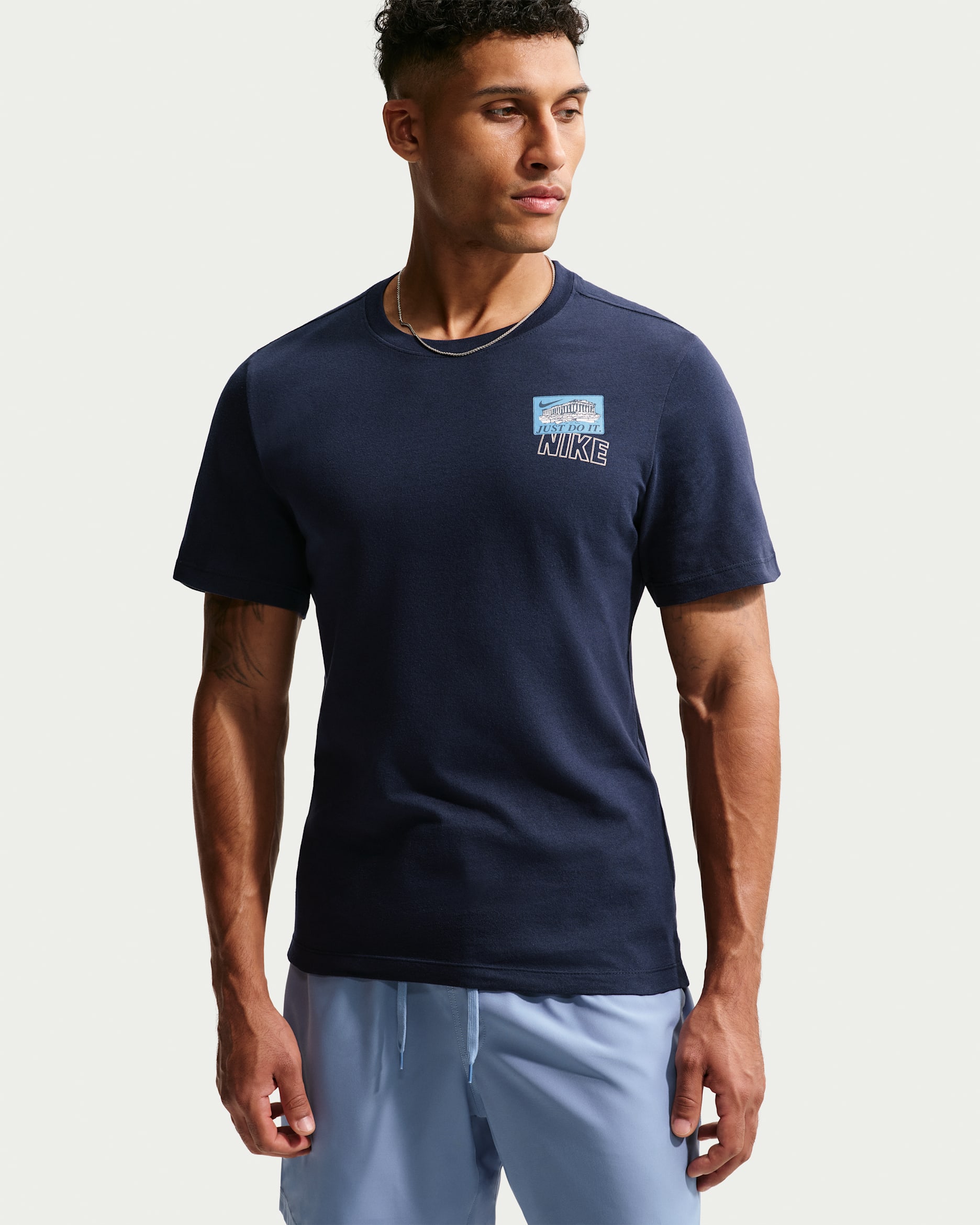 ナイキ メンズ Tシャツ - オブシディアン