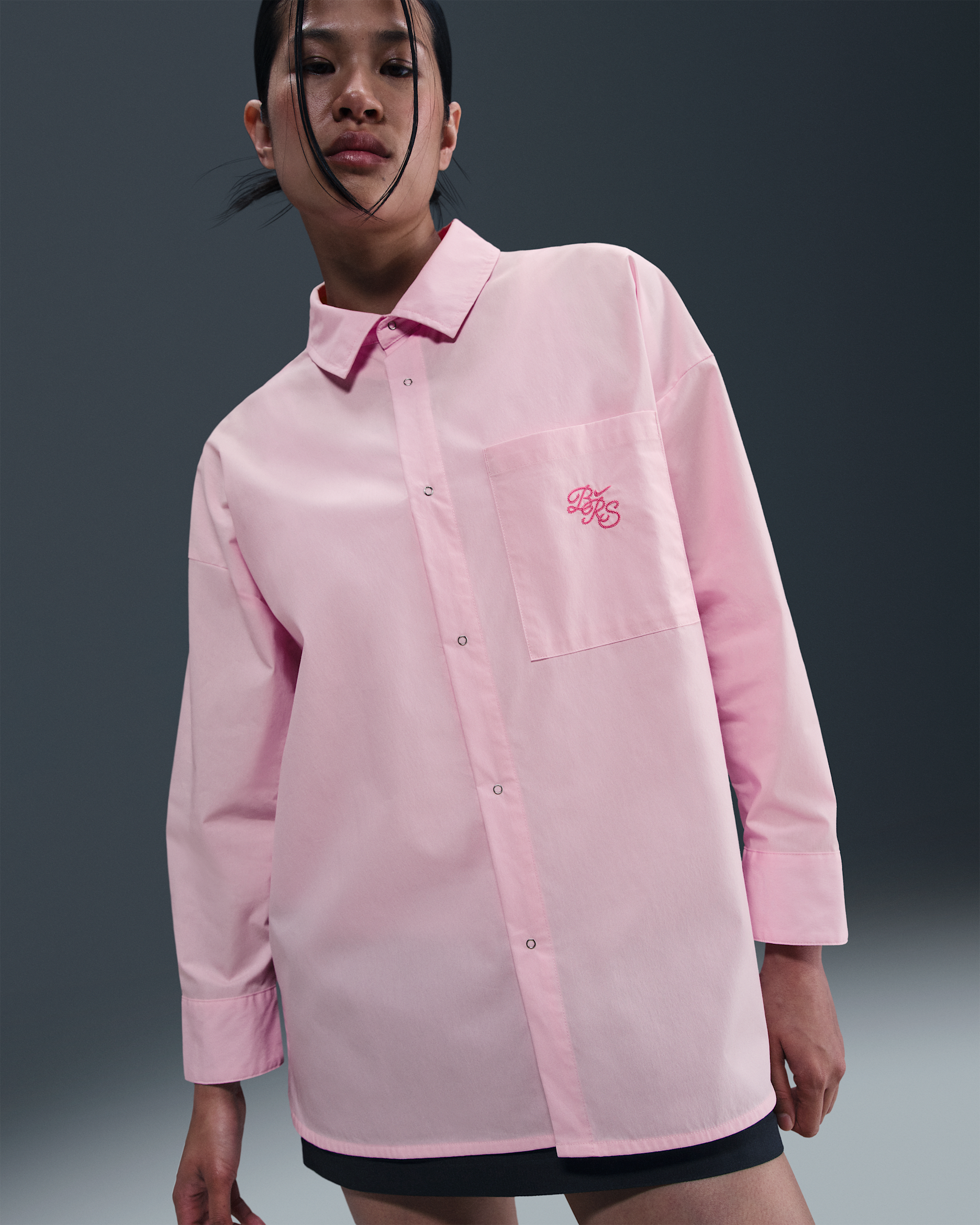 Nike Sportswear Chill Poplin Women's Loose Long-Sleeve Button-Down Top - Pink Foam/Pinksicle
