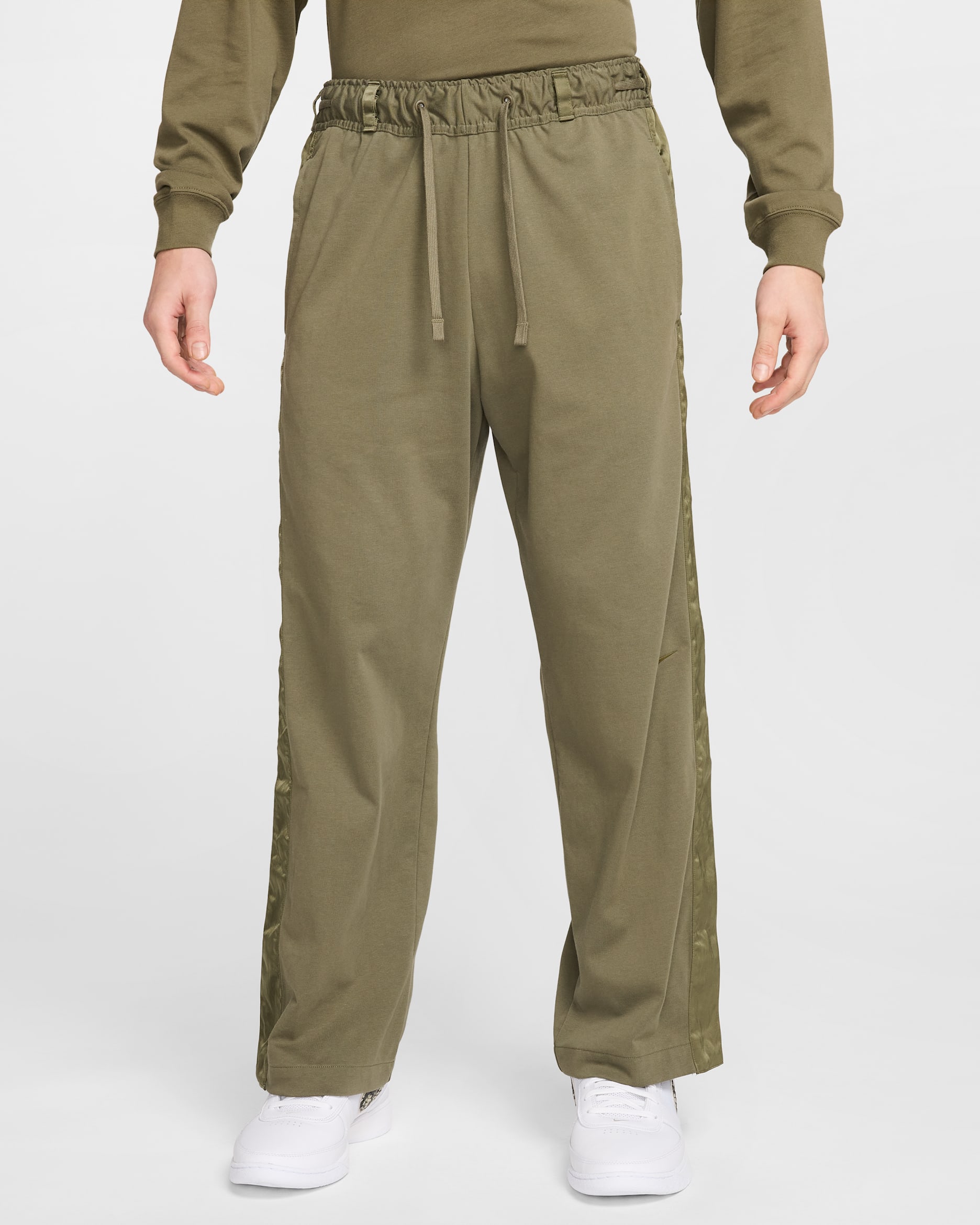 Devin Booker Men's Dri-FIT Pants - Medium Olive