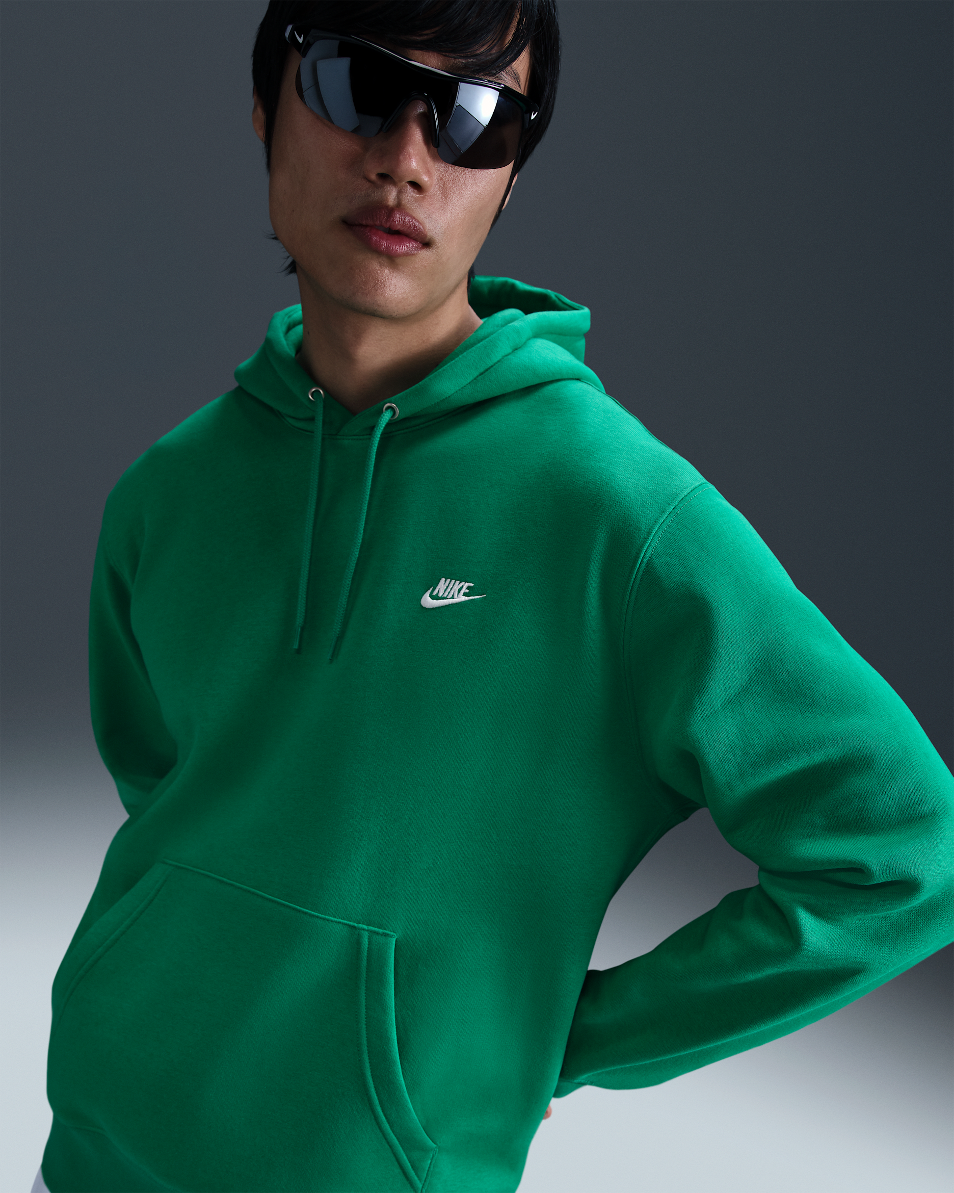 Sweat à capuche en Fleece Nike Club pour homme - Stadium Green/Stadium Green/Blanc