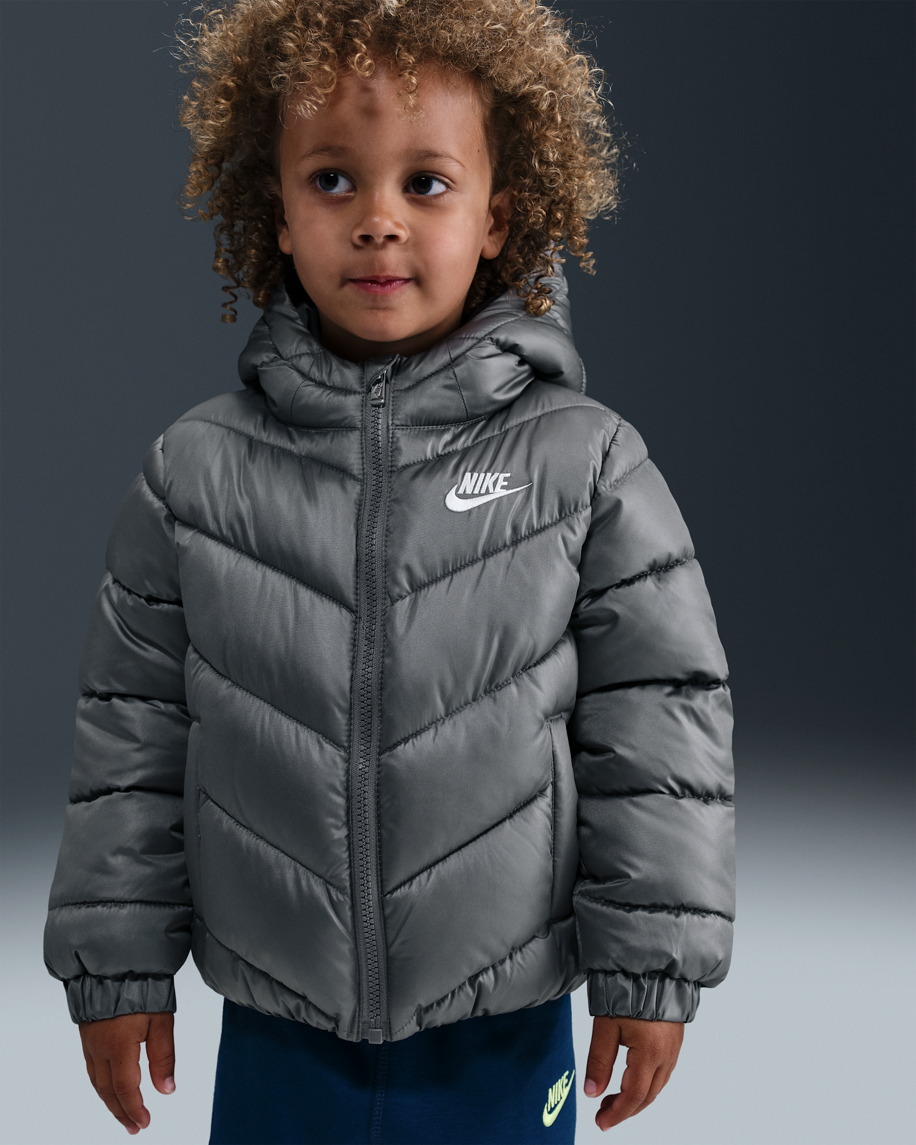 Chamarra acolchada "All Day Play" infantil Nike Sportswear - Gris humo