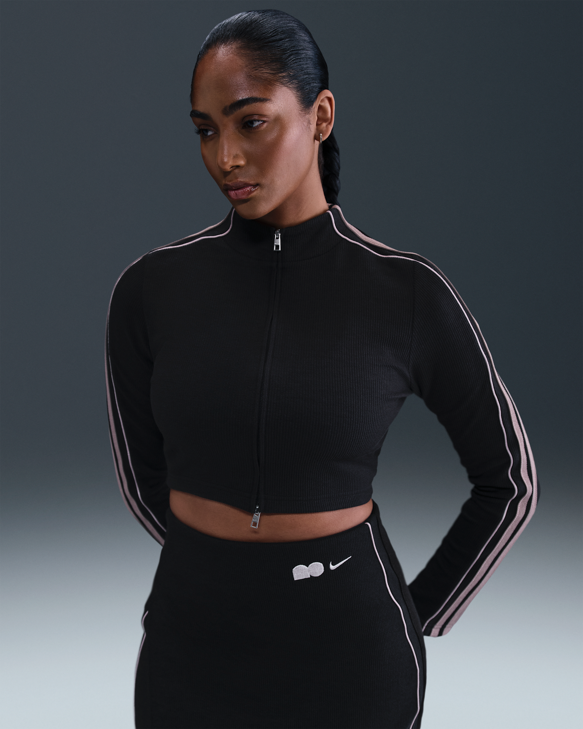 Playera de manga larga con cierre completo para mujer Naomi Osaka - Negro/Rojo sedimento/Malta
