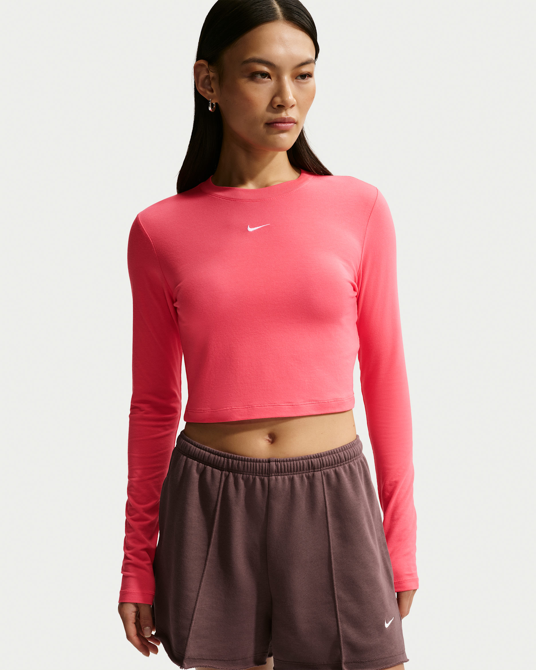Nike Sportswear Chill Knit Women's Slim Long-Sleeve Cropped Top - Sea Coral/White
