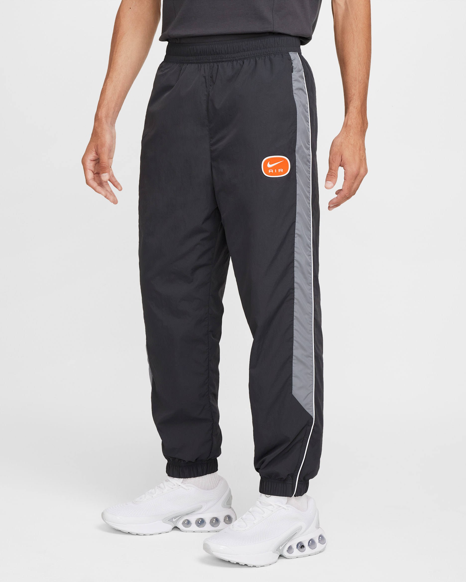 Calças entrançadas Nike Air para homem - Preto/Fir/Branco