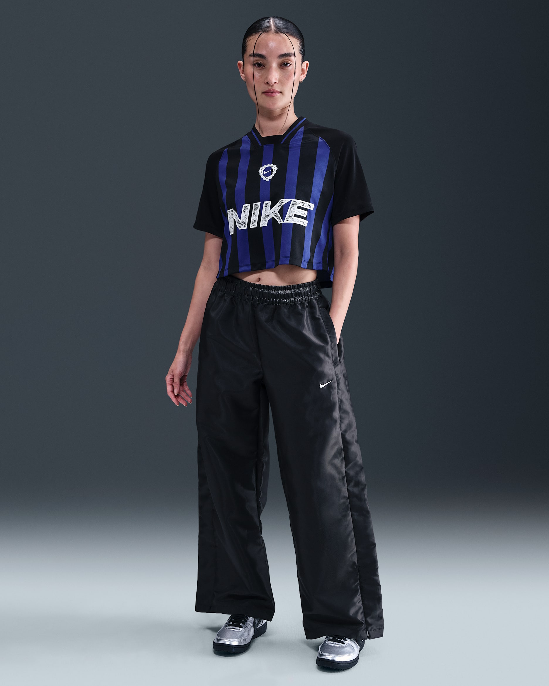 Nike Sportswear Windrunner Women's Trousers - Black/White