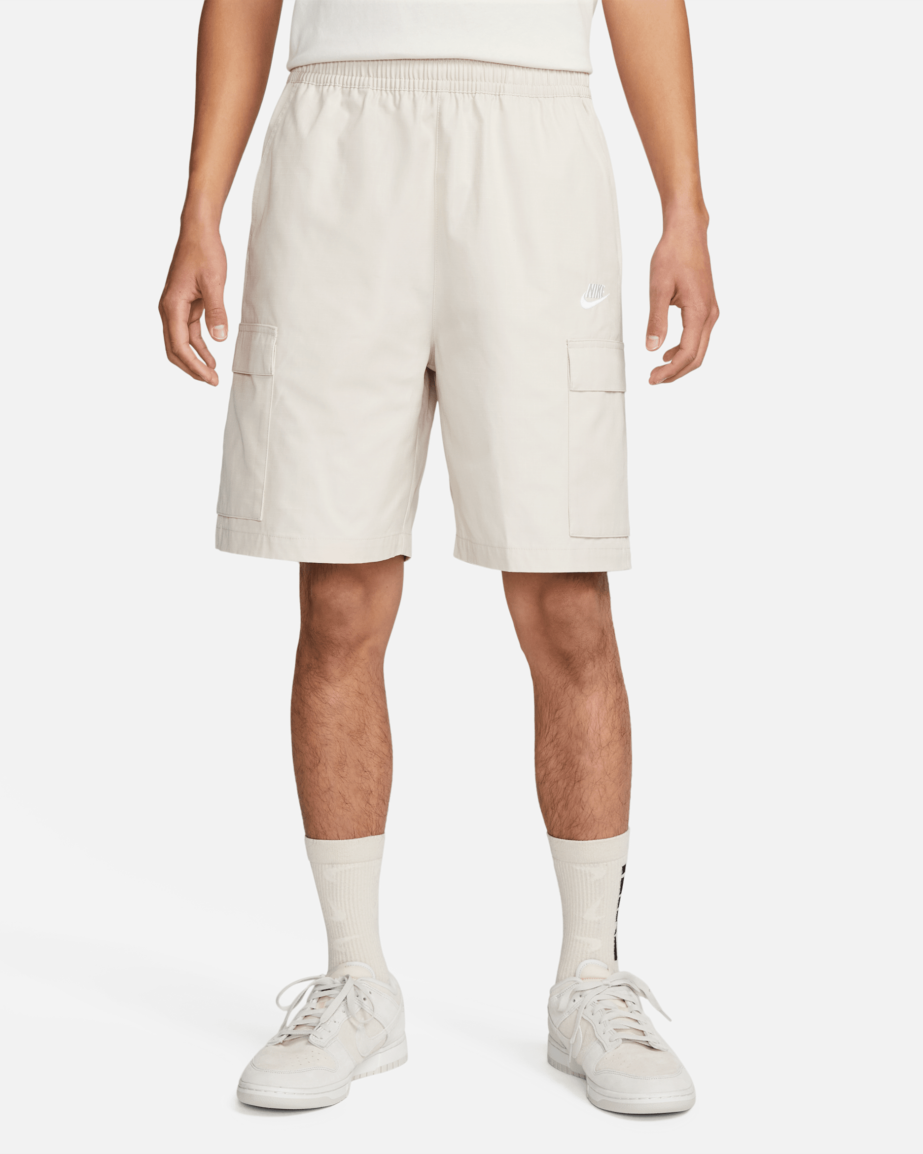 Nike Club Men's Woven Cargo Shorts - Light Orewood Brown/White